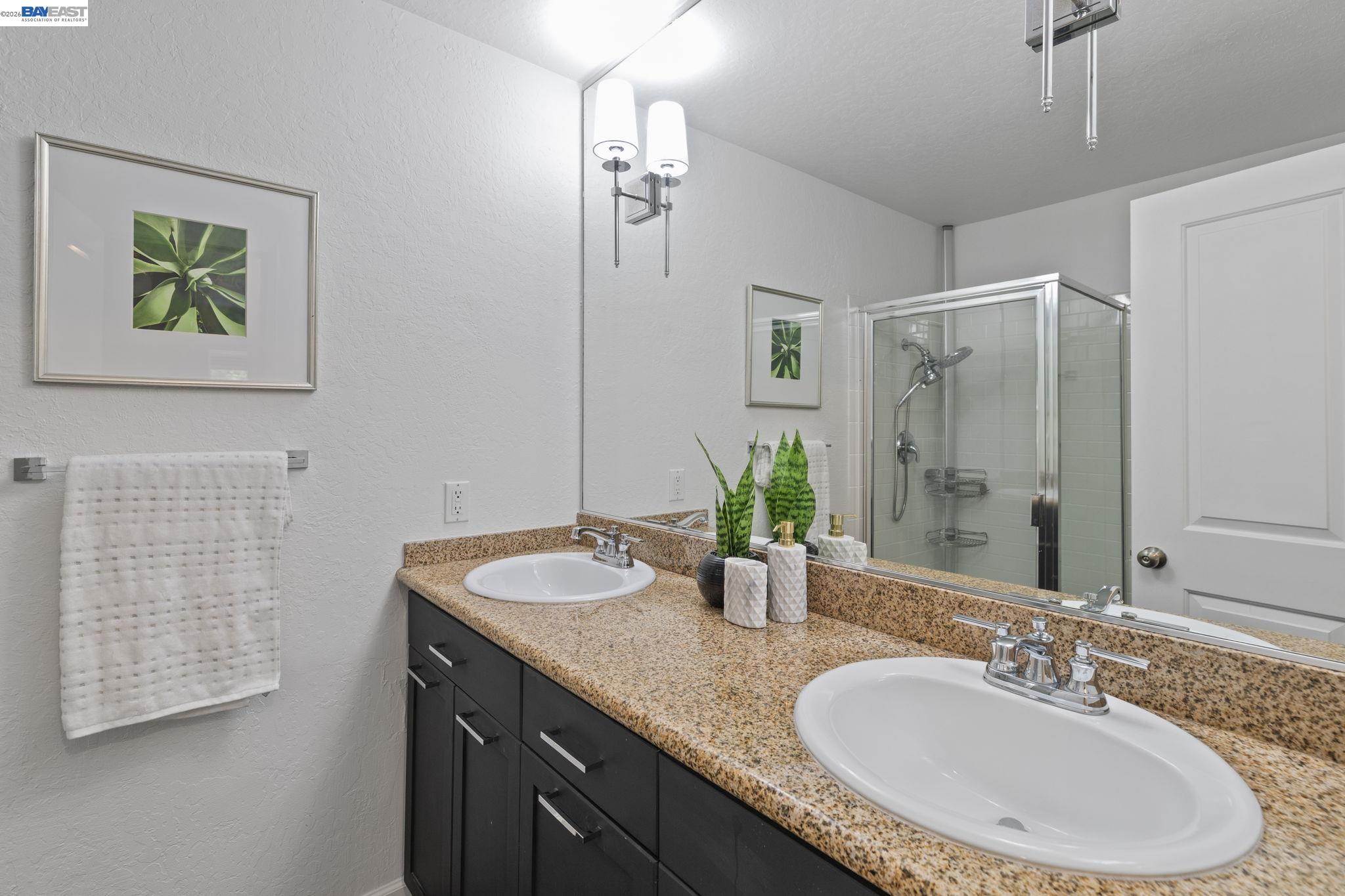 Photo #15: 41131508 Listing: Photo #15