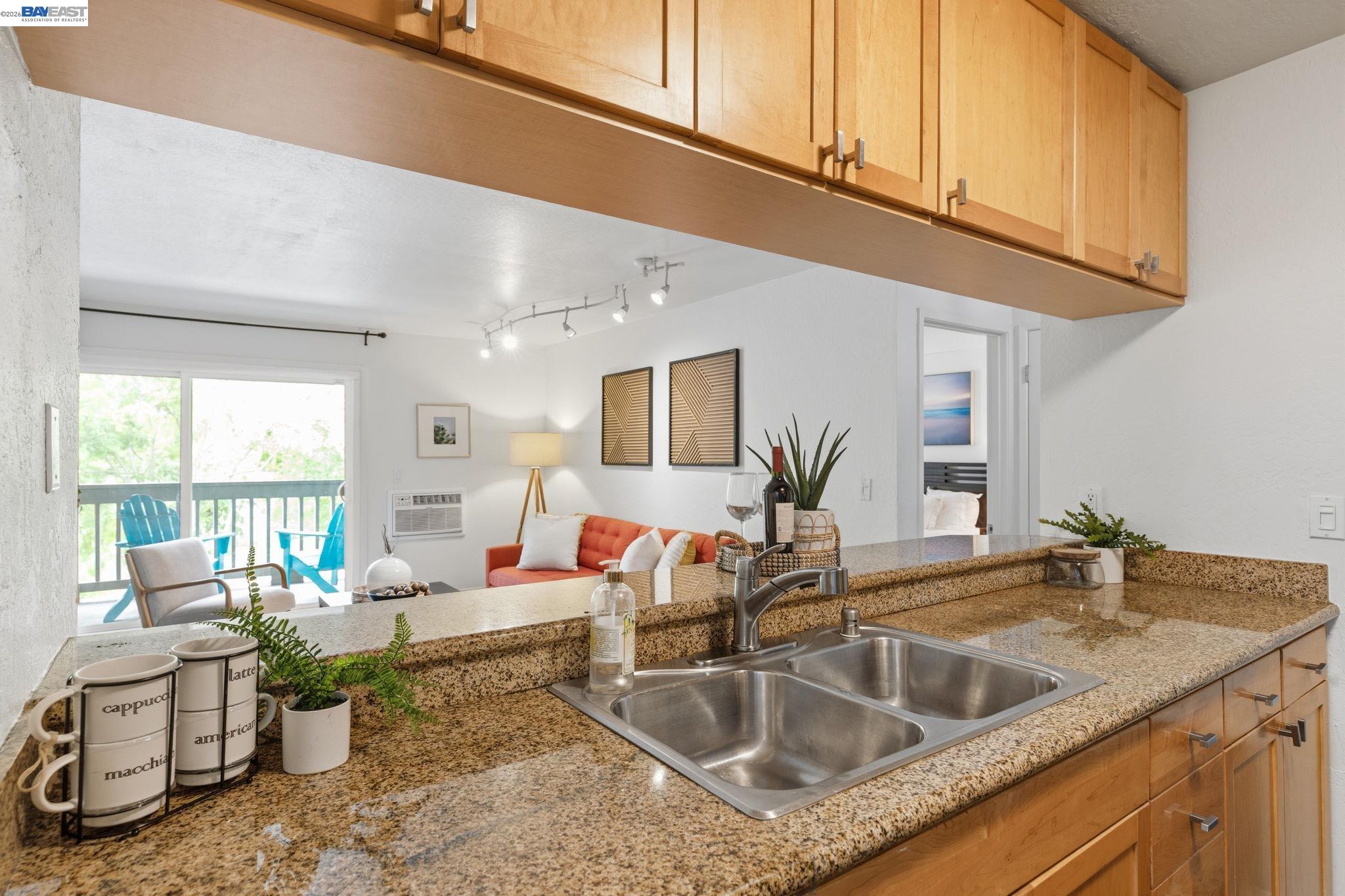 Photo #4: 41131508 Listing: Photo #4