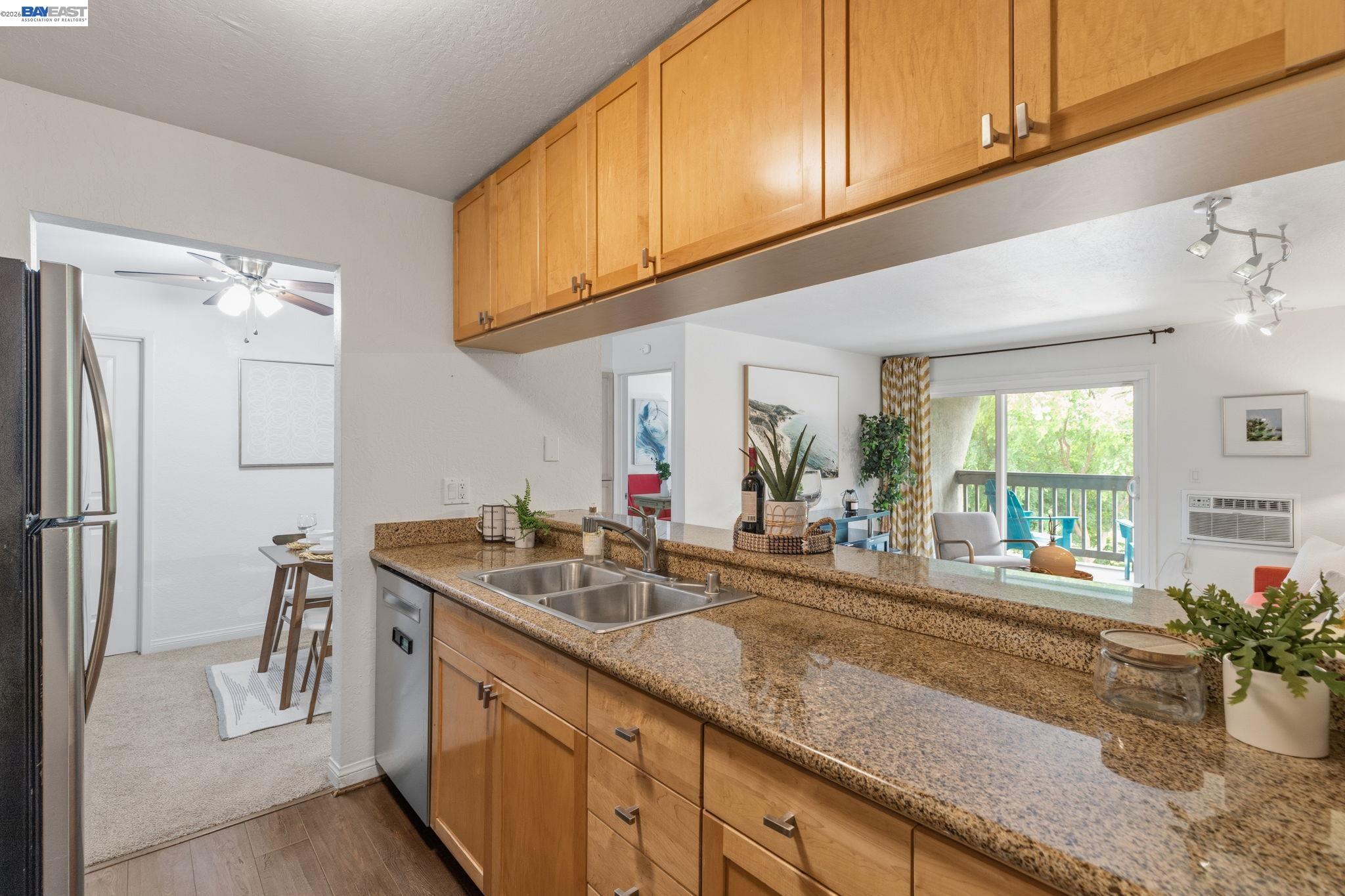 Photo #5: 41131508 Listing: Photo #5