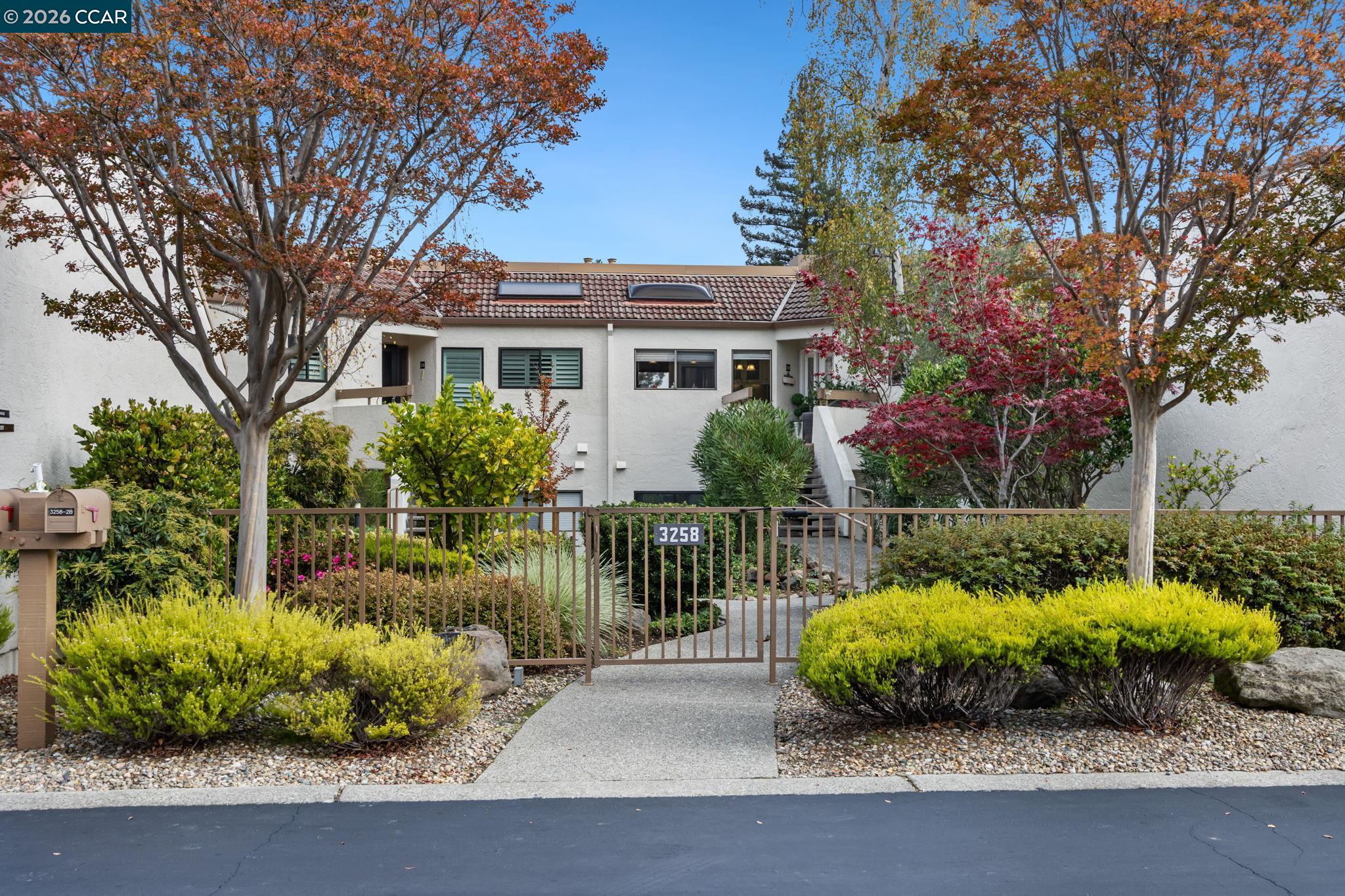 Photo #2: 41131509 Listing: Photo #2