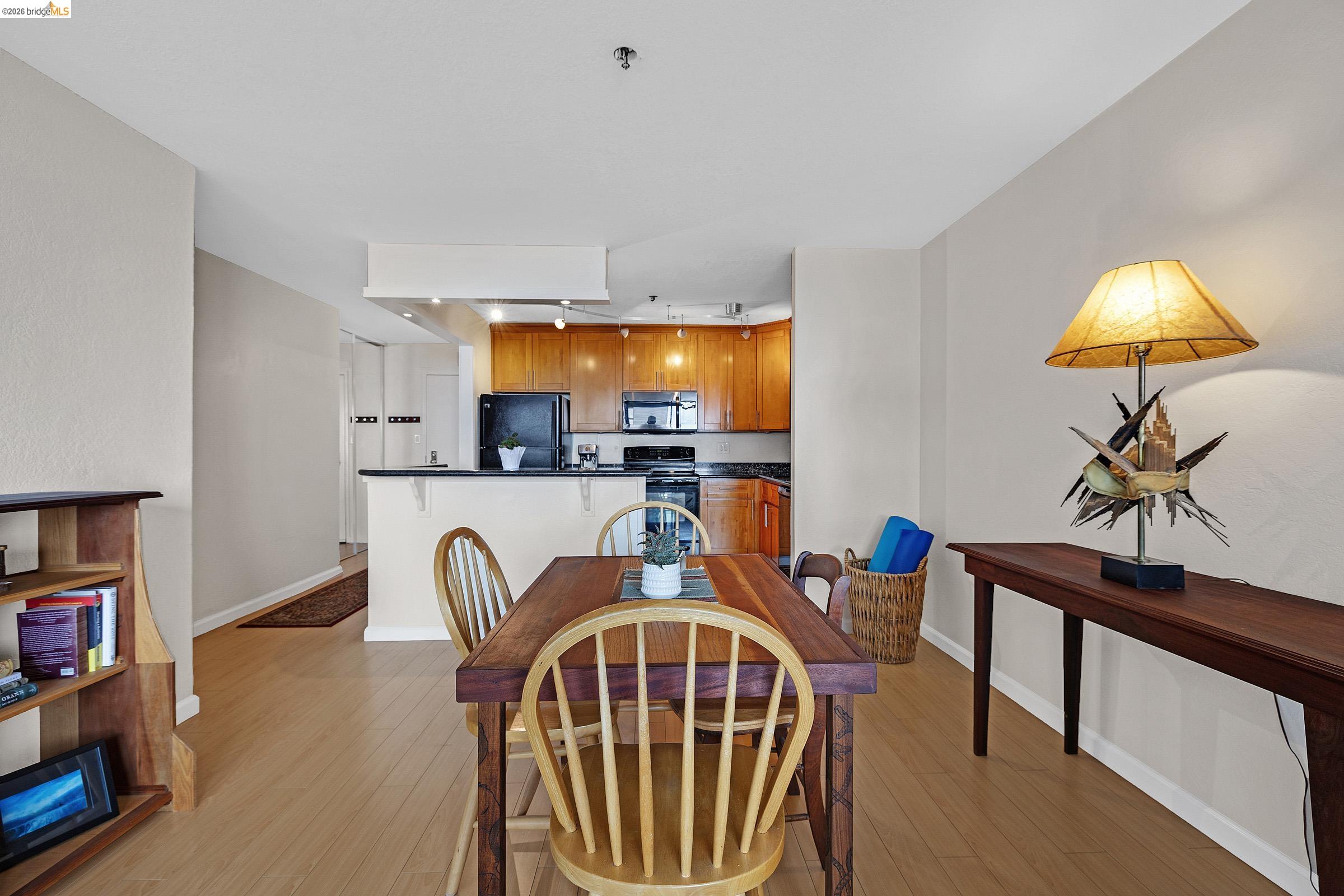 Photo #8: 41131511 Listing: Photo #8