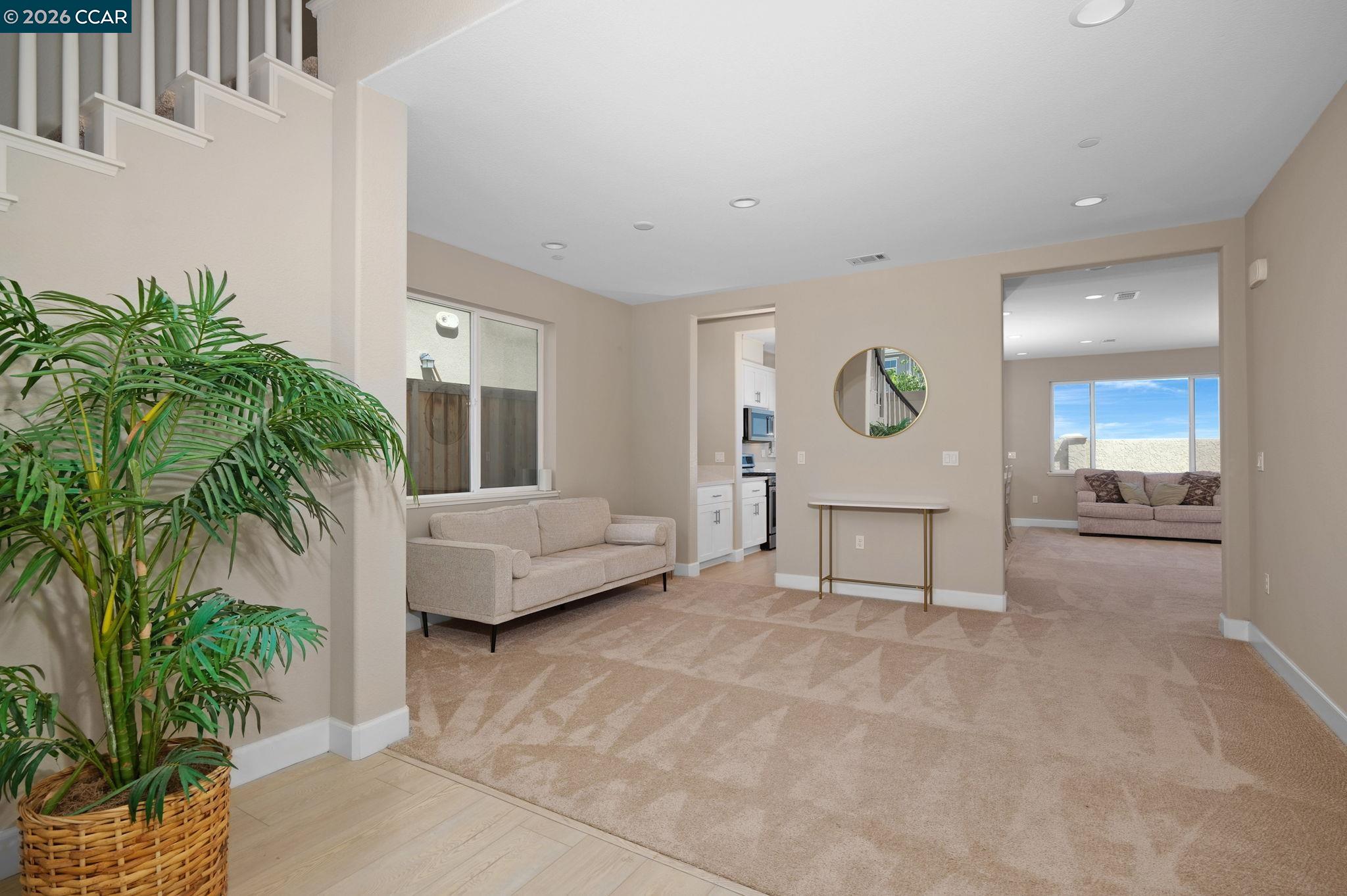 Detail Gallery Image 4 of 38 For 3133 Cortina, Bay Point,  CA 94565 - 5 Beds | 4 Baths