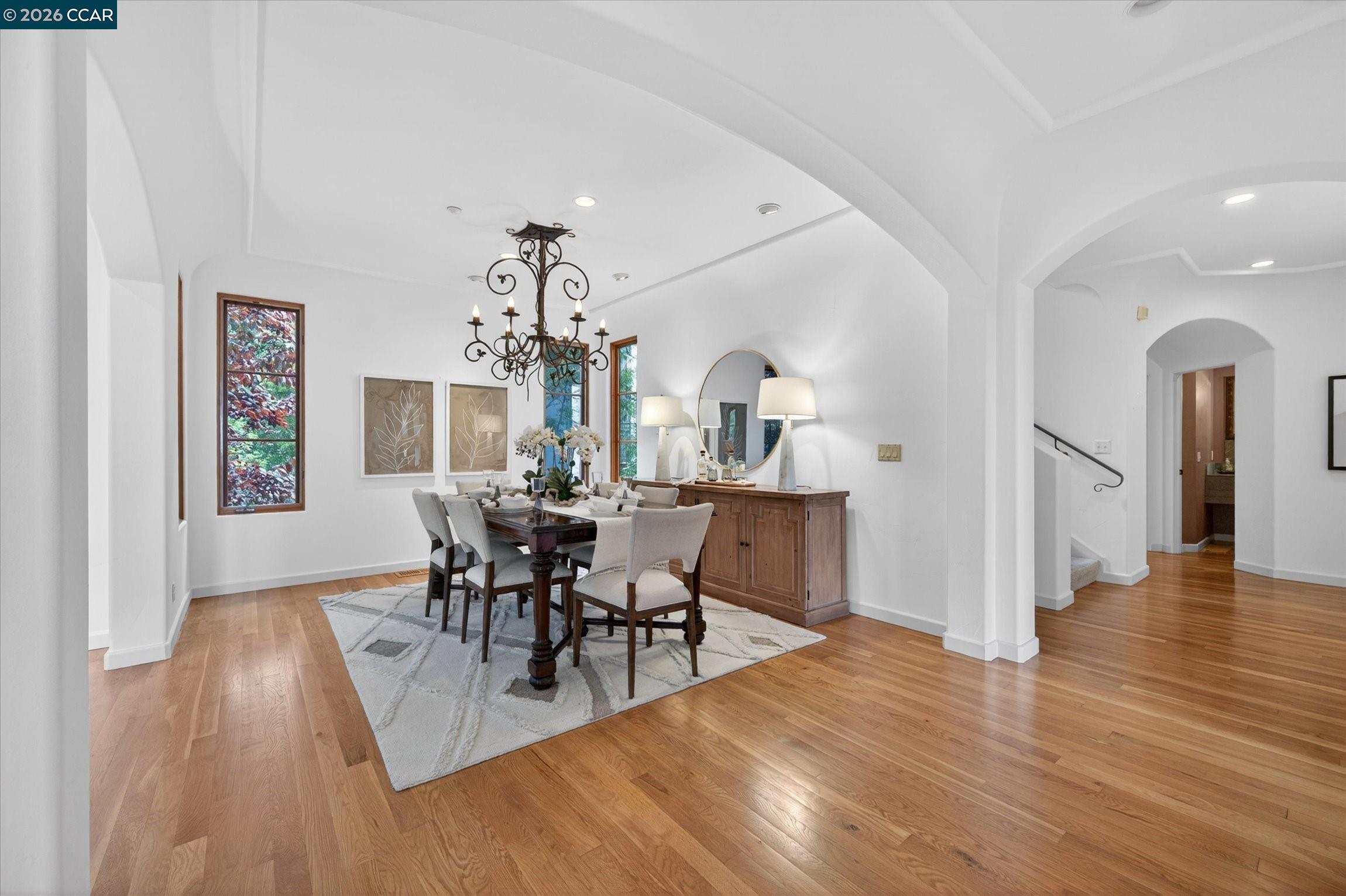 Detail Gallery Image 19 of 55 For 21 Live Oak Rd, Berkeley,  CA 94705 - 4 Beds | 3/1 Baths