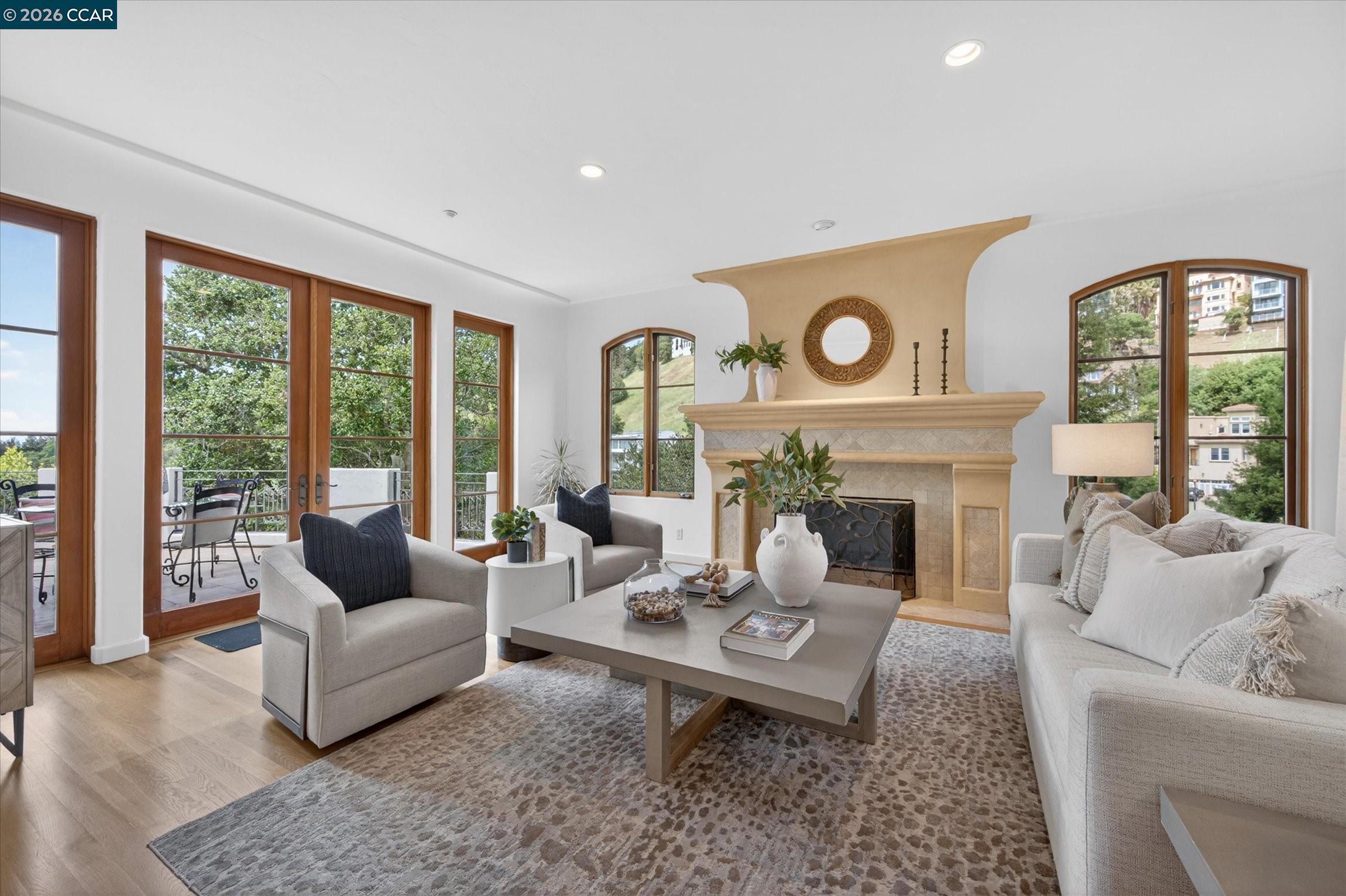 Detail Gallery Image 20 of 55 For 21 Live Oak Rd, Berkeley,  CA 94705 - 4 Beds | 3/1 Baths