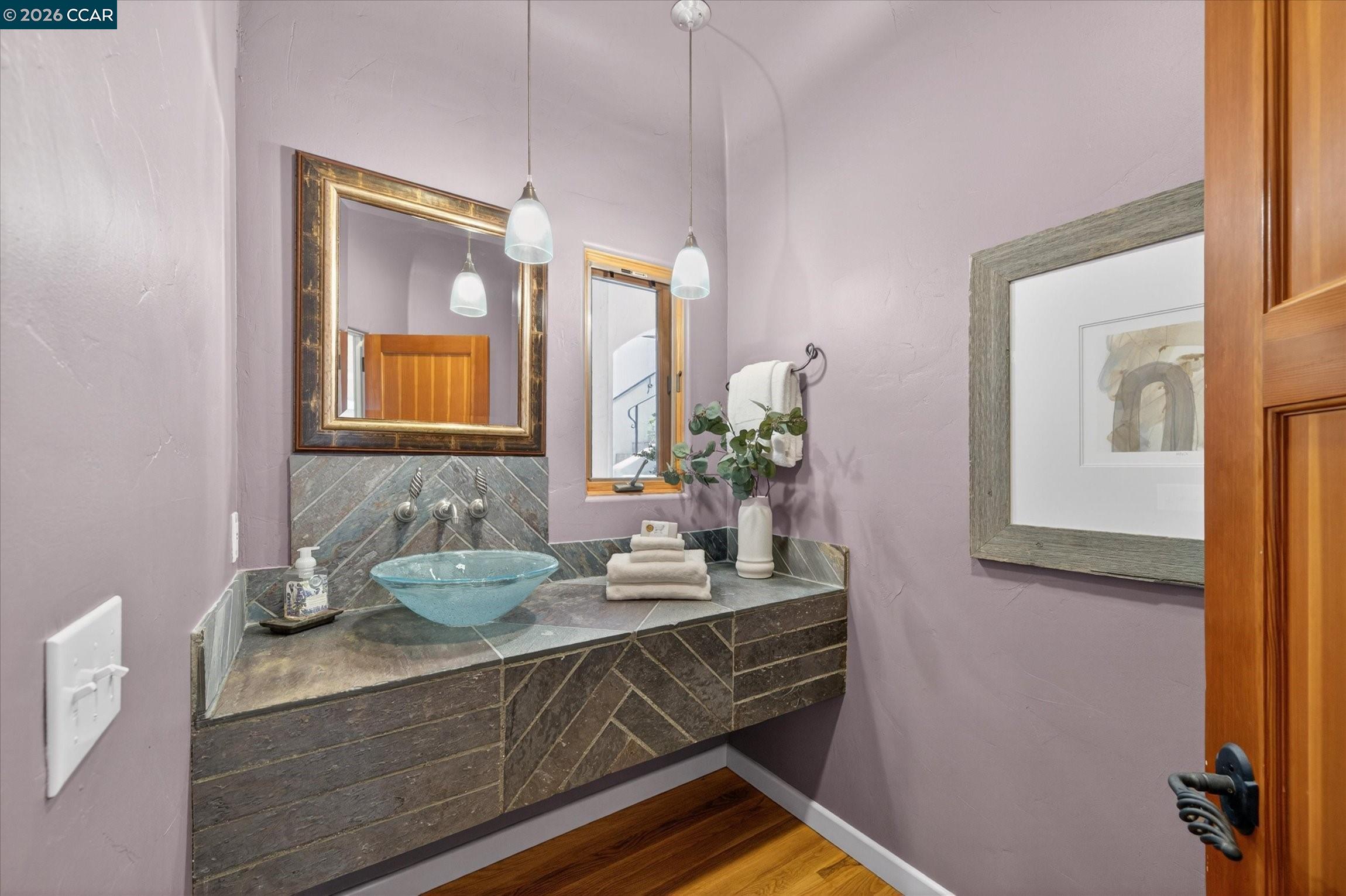 Detail Gallery Image 24 of 55 For 21 Live Oak Rd, Berkeley,  CA 94705 - 4 Beds | 3/1 Baths