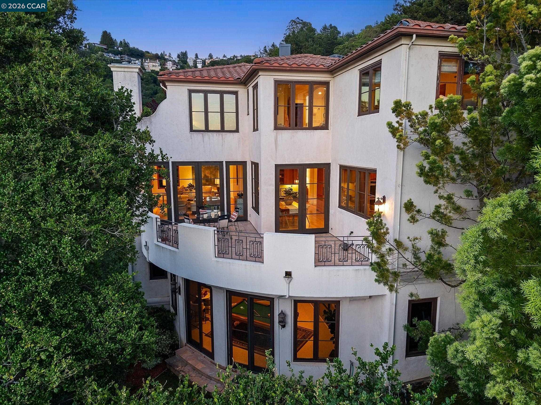 Detail Gallery Image 48 of 55 For 21 Live Oak Rd, Berkeley,  CA 94705 - 4 Beds | 3/1 Baths