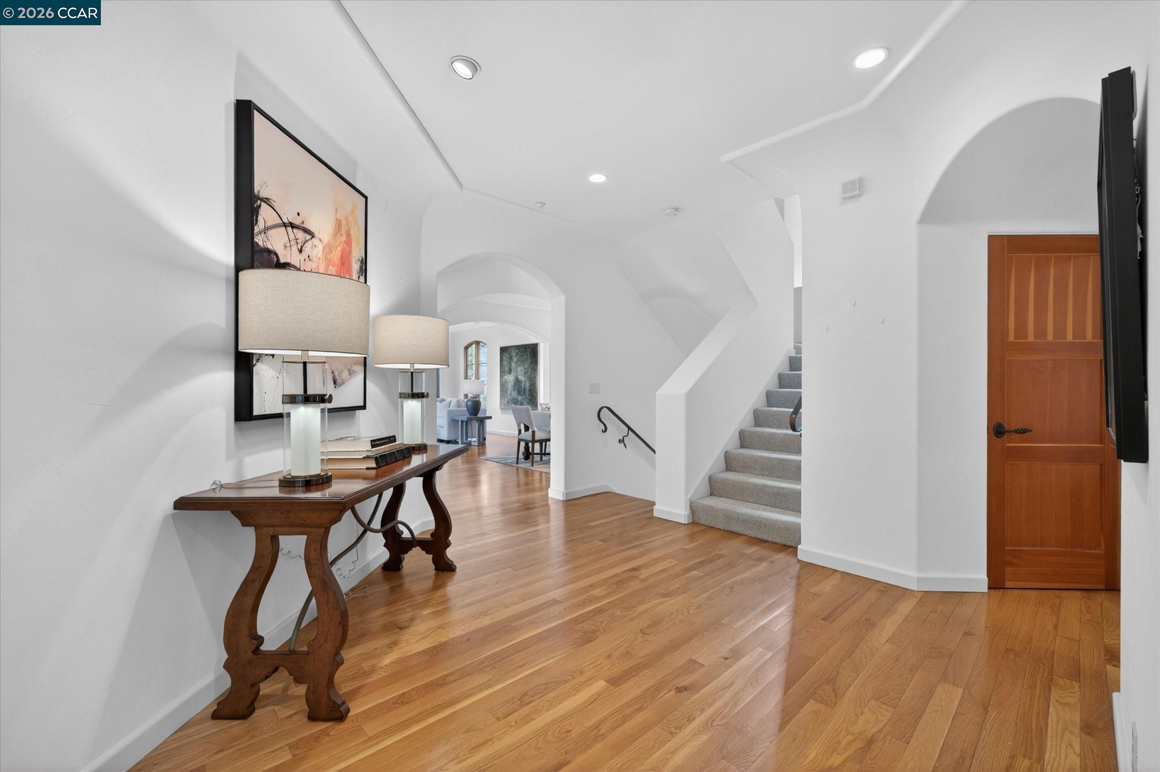 Detail Gallery Image 9 of 55 For 21 Live Oak Rd, Berkeley,  CA 94705 - 4 Beds | 3/1 Baths