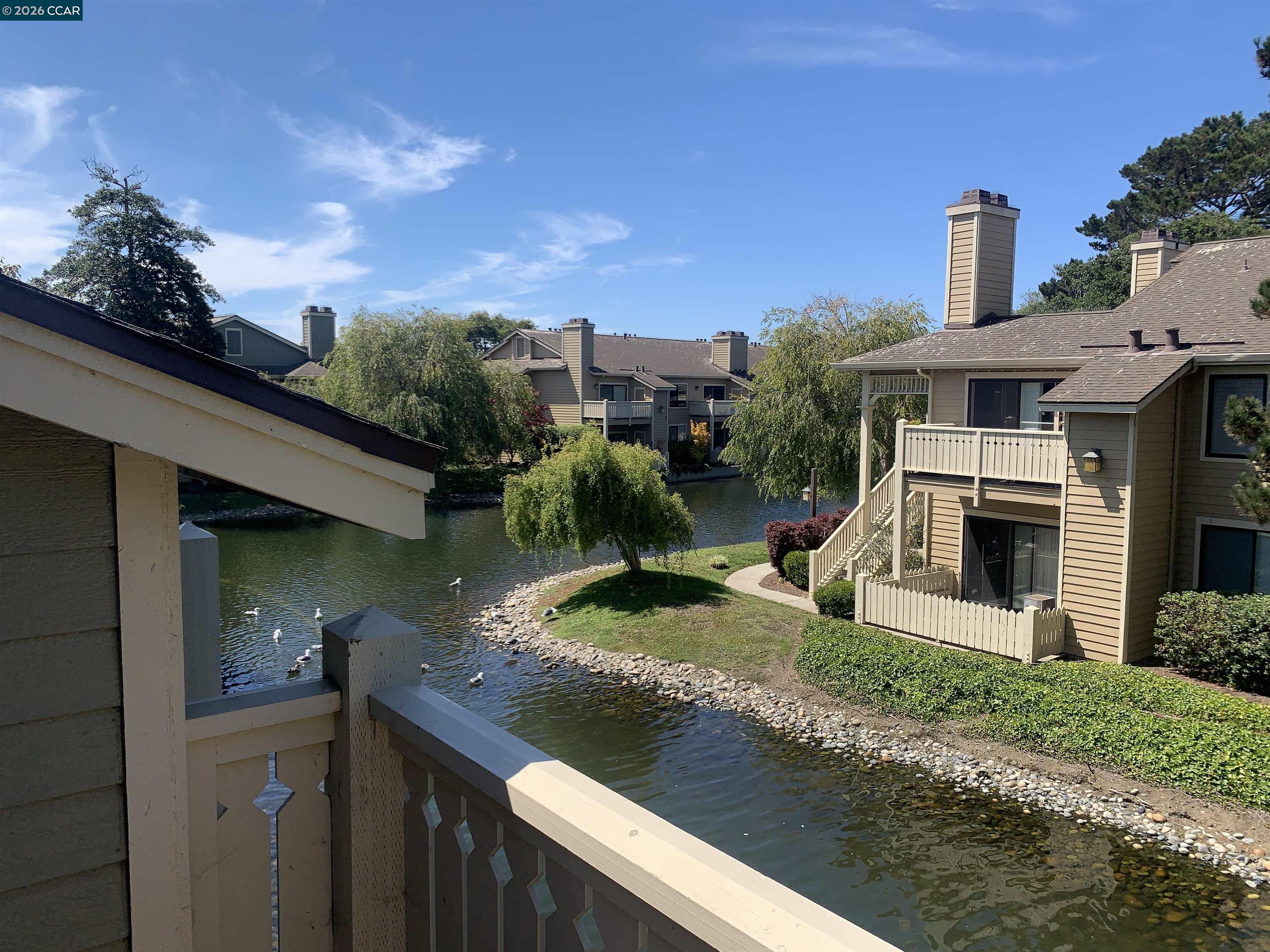 96 Lakeshore Ct, Richmond, CA, 94804