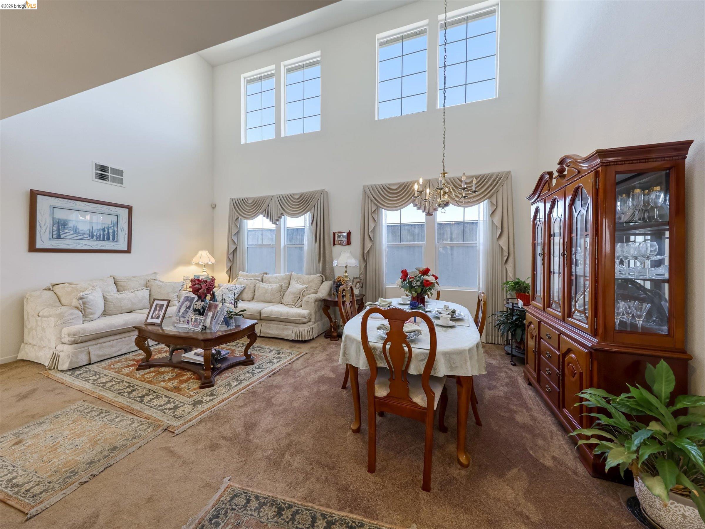 Detail Gallery Image 8 of 34 For 3436 Chaplet St, San Leandro,  CA 94577 - 3 Beds | 2/1 Baths