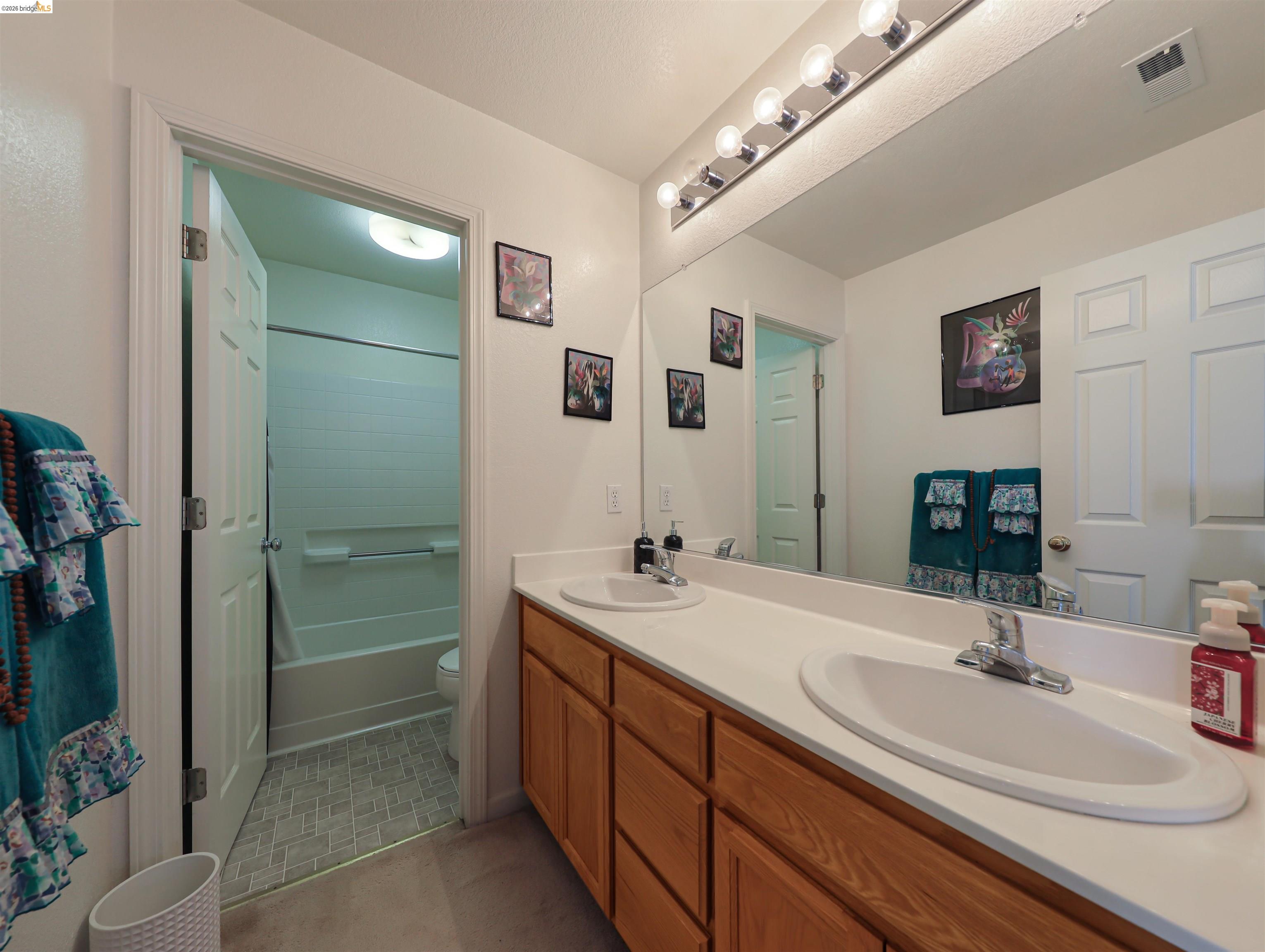 Detail Gallery Image 21 of 34 For 3436 Chaplet St, San Leandro,  CA 94577 - 3 Beds | 2/1 Baths