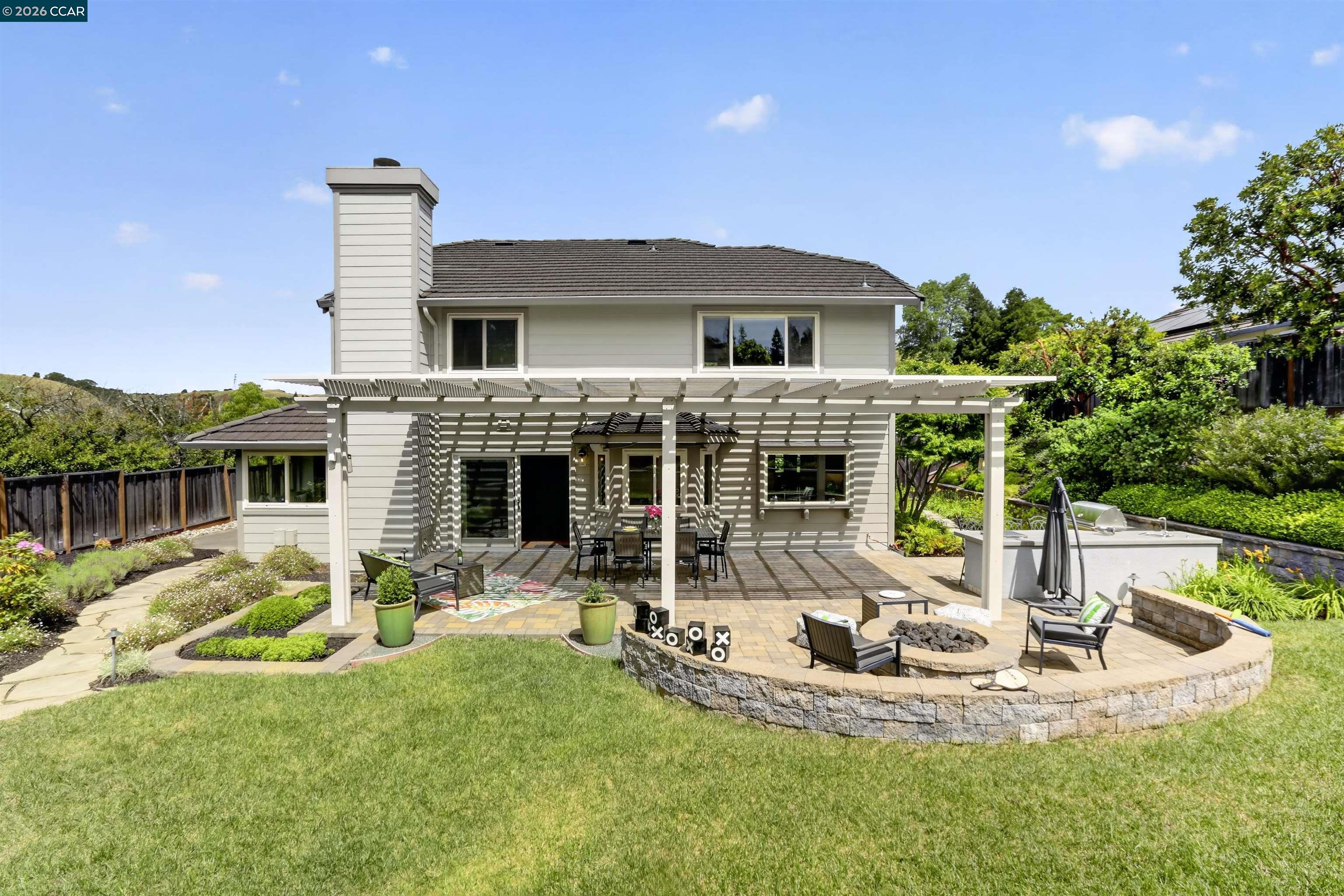 Detail Gallery Image 19 of 46 For 22 Williams Dr, Moraga,  CA 94556 - 5 Beds | 3 Baths