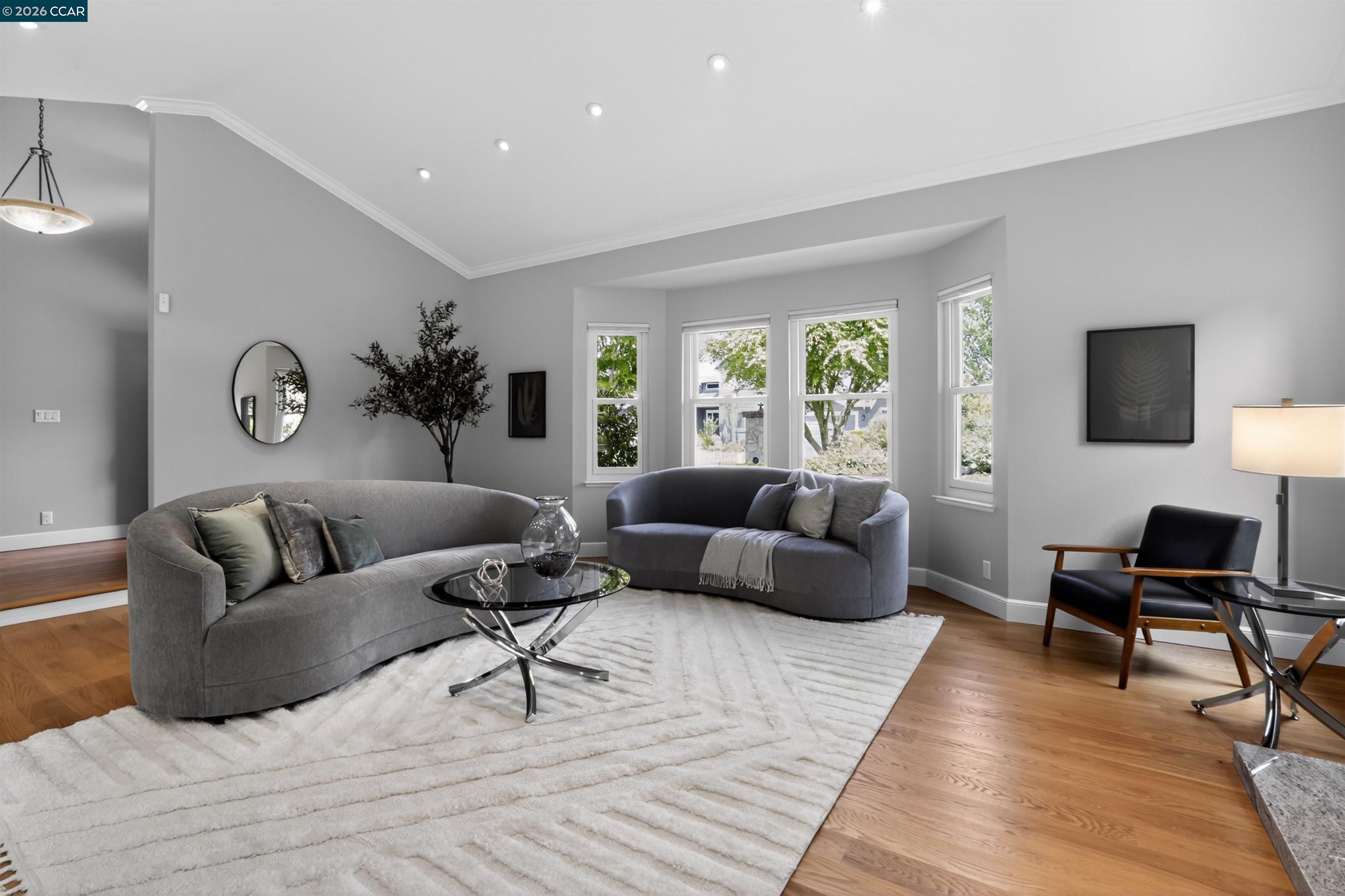 Detail Gallery Image 25 of 46 For 22 Williams Dr, Moraga,  CA 94556 - 5 Beds | 3 Baths