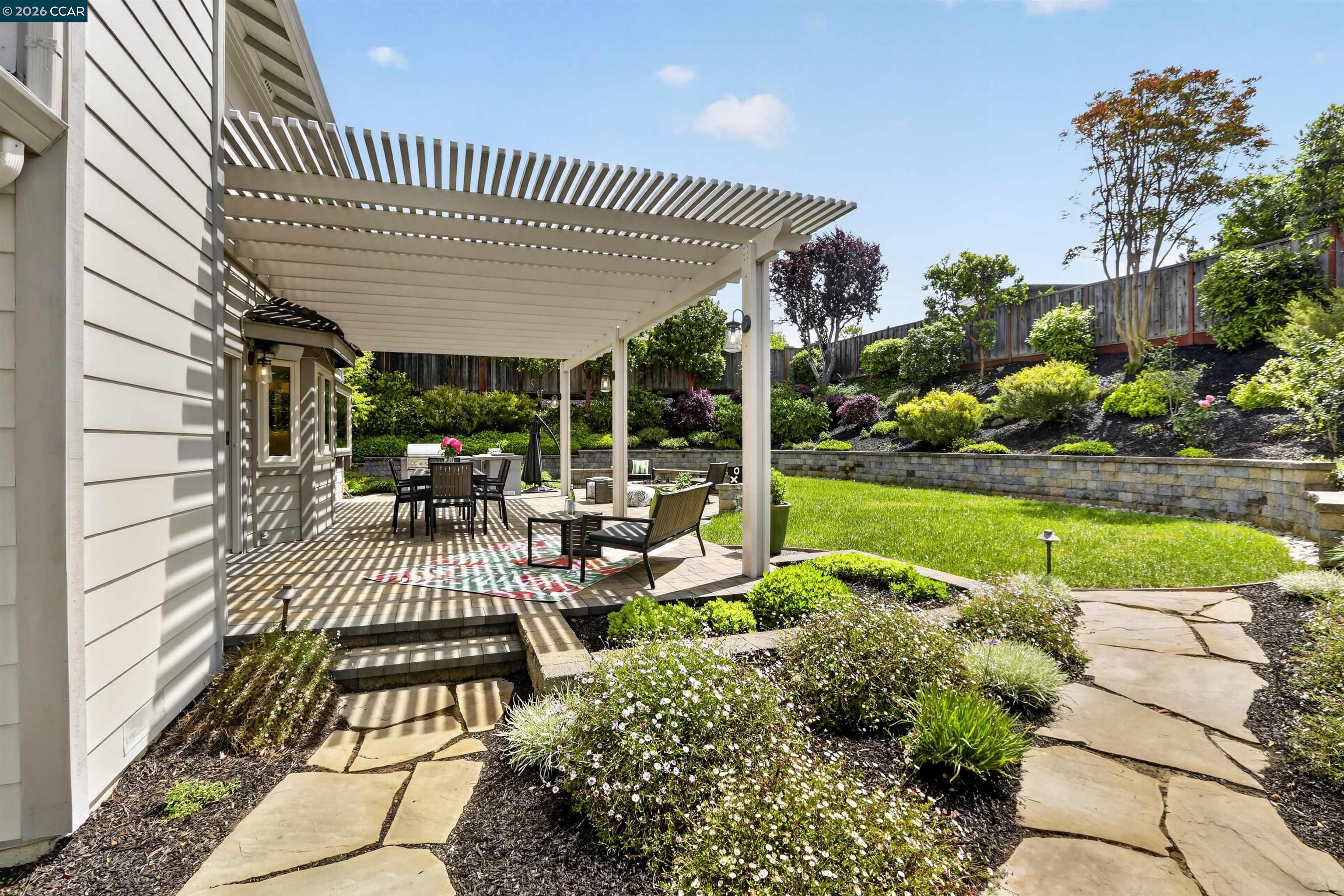 Detail Gallery Image 43 of 46 For 22 Williams Dr, Moraga,  CA 94556 - 5 Beds | 3 Baths