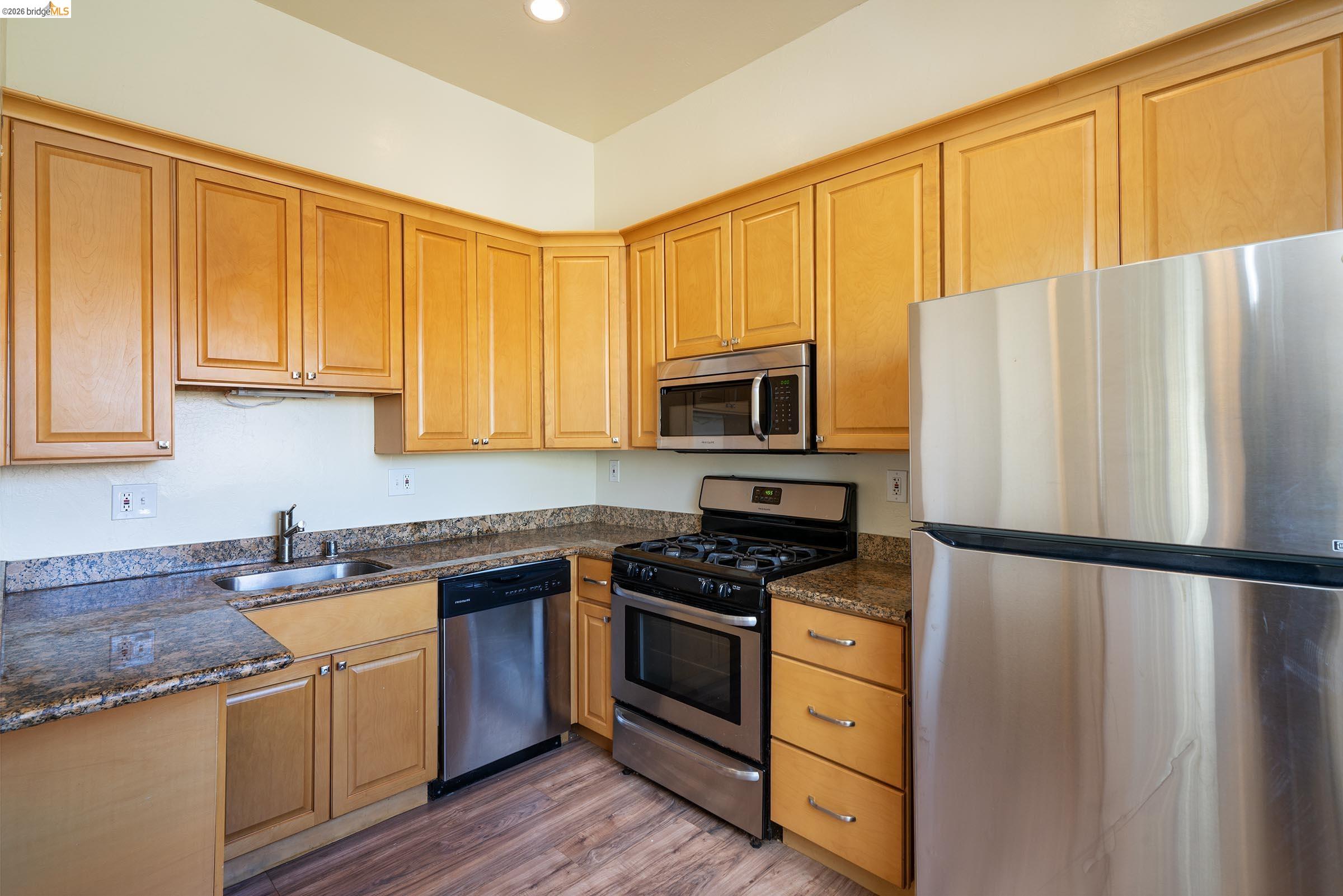 5418 Telegraph Ave, Oakland CA 94609 — photo 8