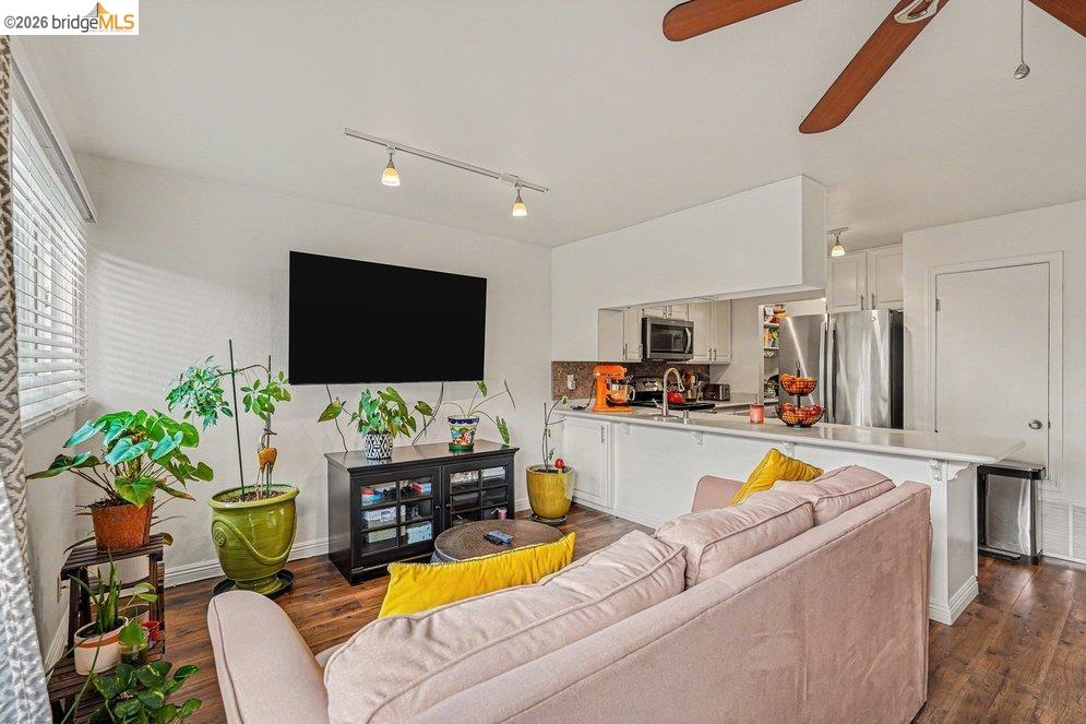 Photo #7: 41131541 Listing: Photo #7