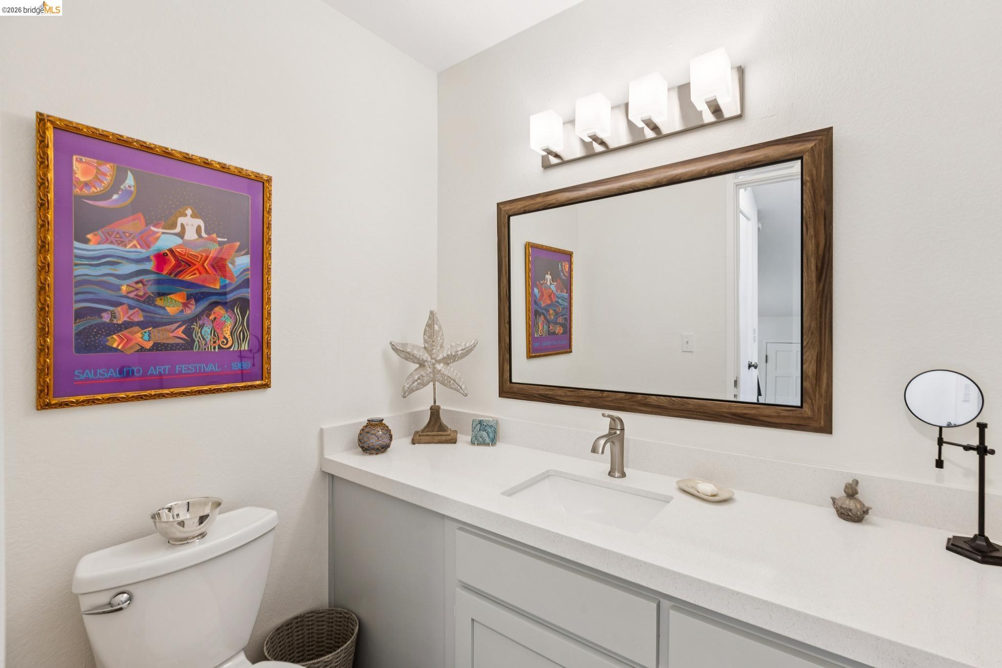 Detail Gallery Image 19 of 41 For 45 Corte Real #1,  Larkspur,  CA 94904 - 2 Beds | 1/1 Baths