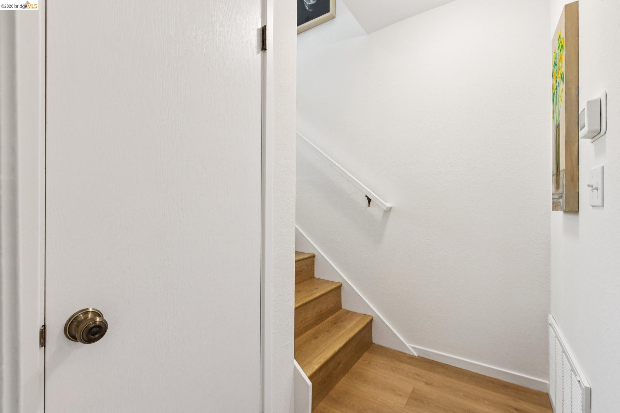 Detail Gallery Image 23 of 41 For 45 Corte Real #1,  Larkspur,  CA 94904 - 2 Beds | 1/1 Baths