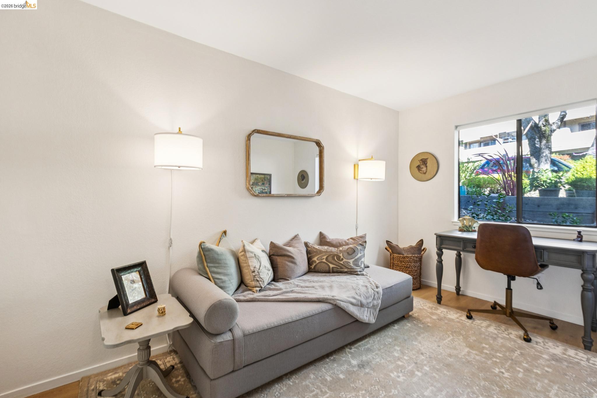 Detail Gallery Image 27 of 41 For 45 Corte Real #1,  Larkspur,  CA 94904 - 2 Beds | 1/1 Baths