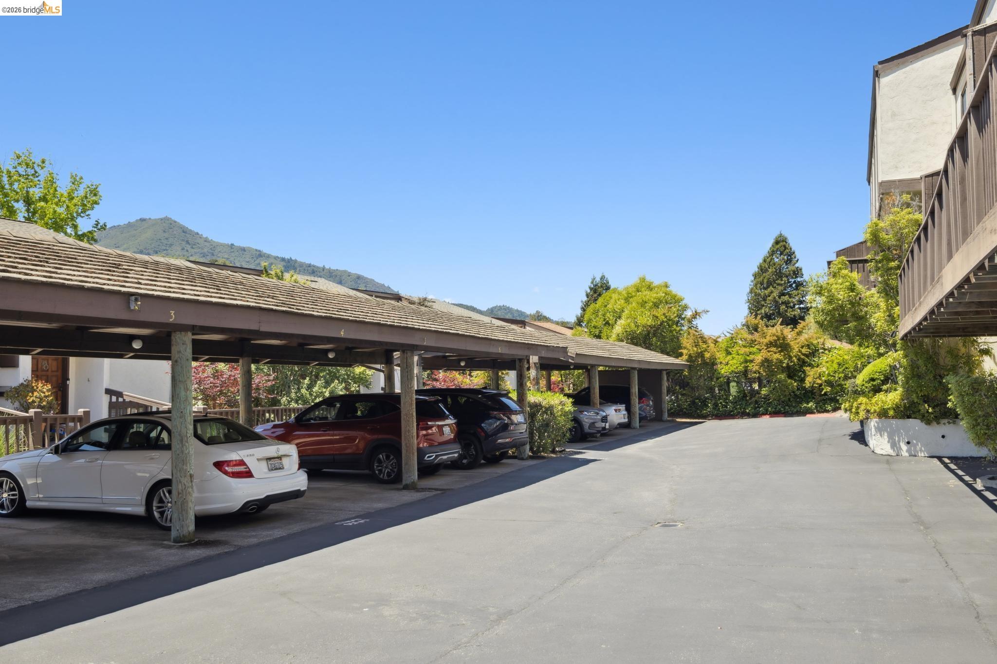 Detail Gallery Image 40 of 41 For 45 Corte Real #1,  Larkspur,  CA 94904 - 2 Beds | 1/1 Baths