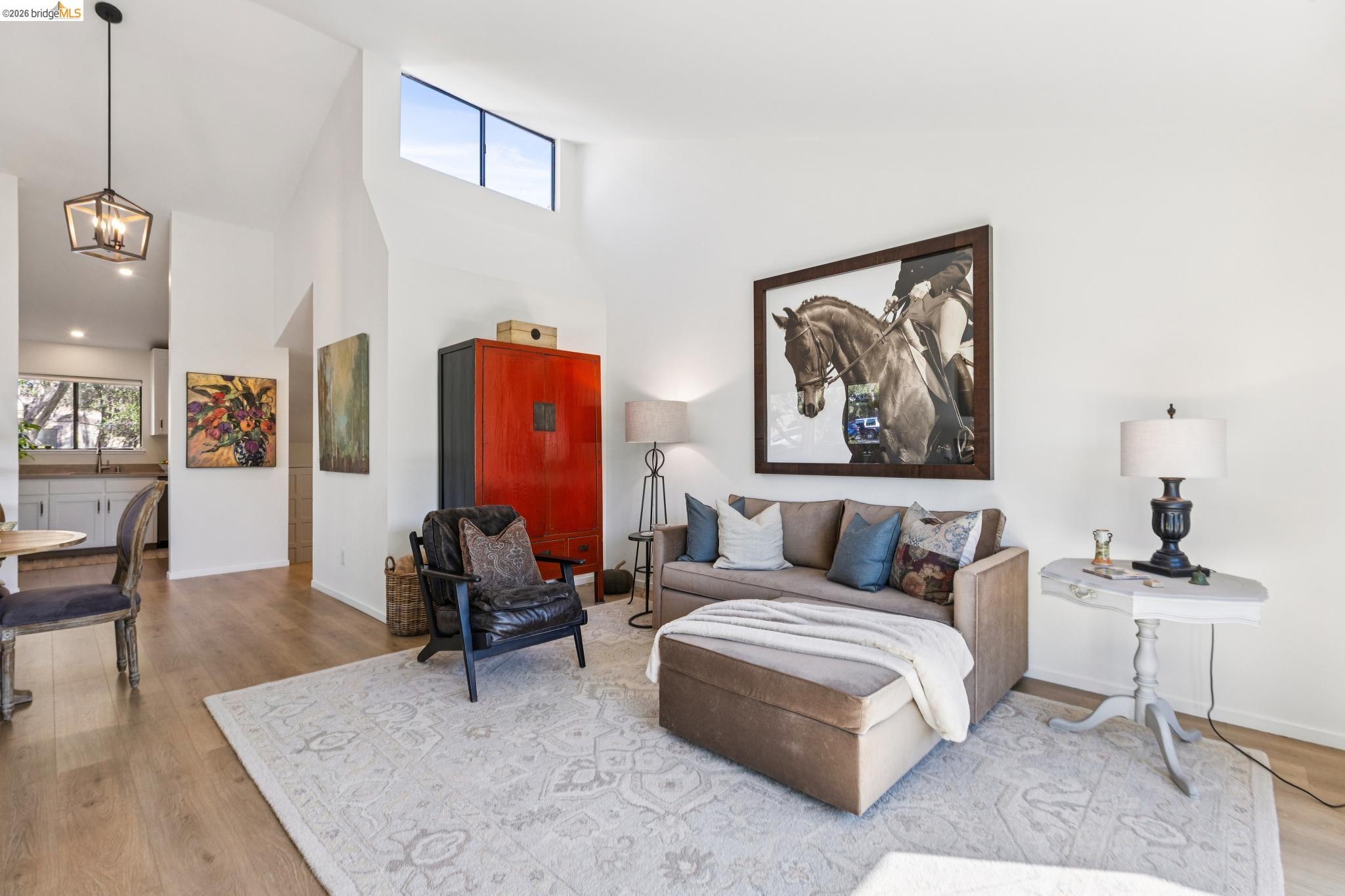 Detail Gallery Image 9 of 41 For 45 Corte Real #1,  Larkspur,  CA 94904 - 2 Beds | 1/1 Baths
