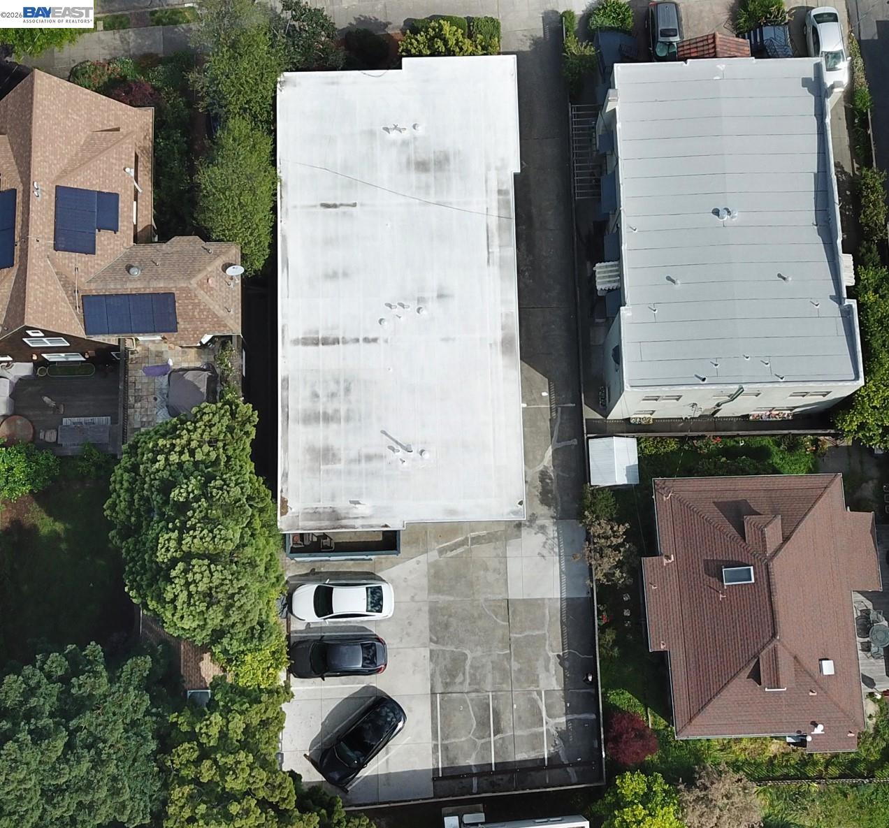 Detail Gallery Image 16 of 18 For 1720 Hearst Ave, Berkeley,  CA 94703 - – Beds | – Baths