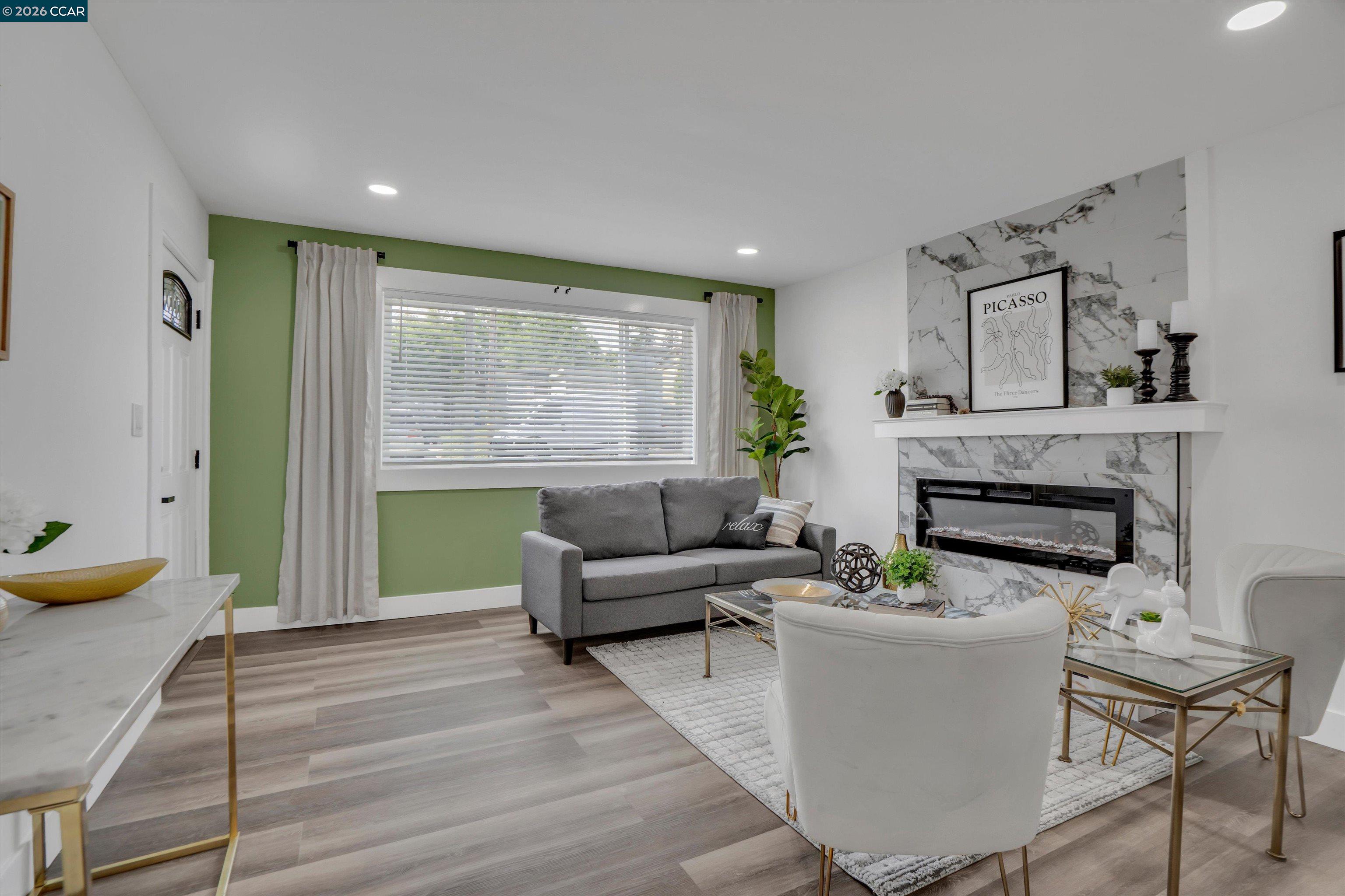 2131 Pomona Ave, Martinez CA 94553 — photo 3