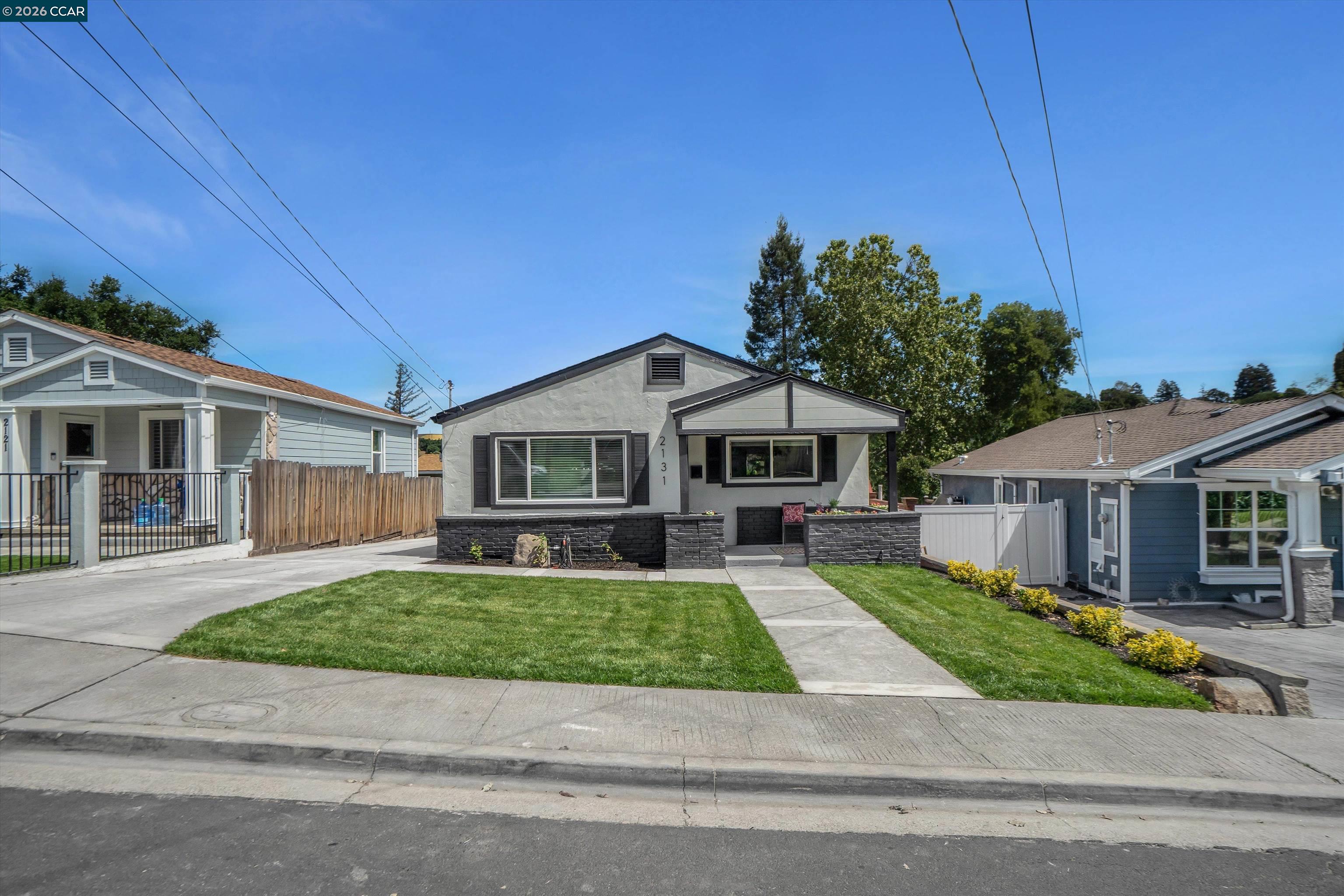 2131 Pomona Ave, Martinez CA 94553 — photo 27