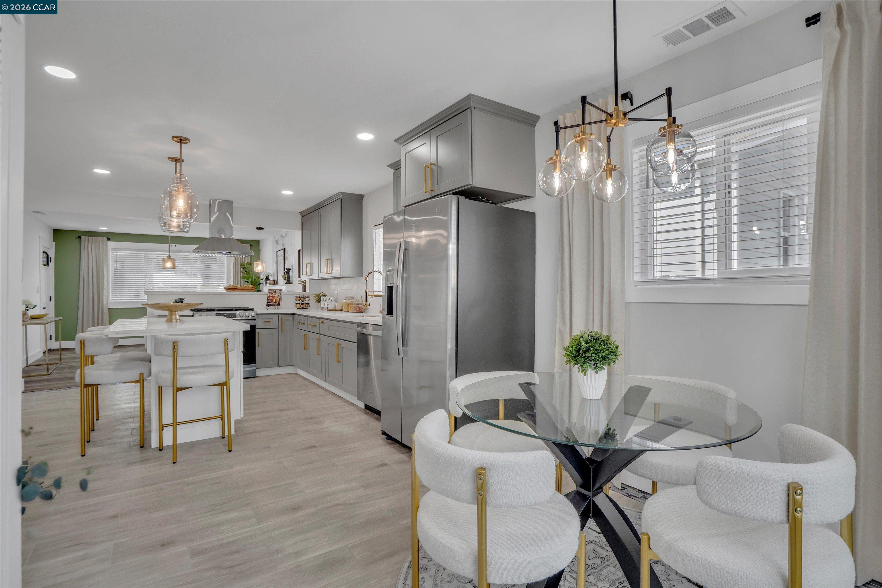 2131 Pomona Ave, Martinez CA 94553 — photo 10