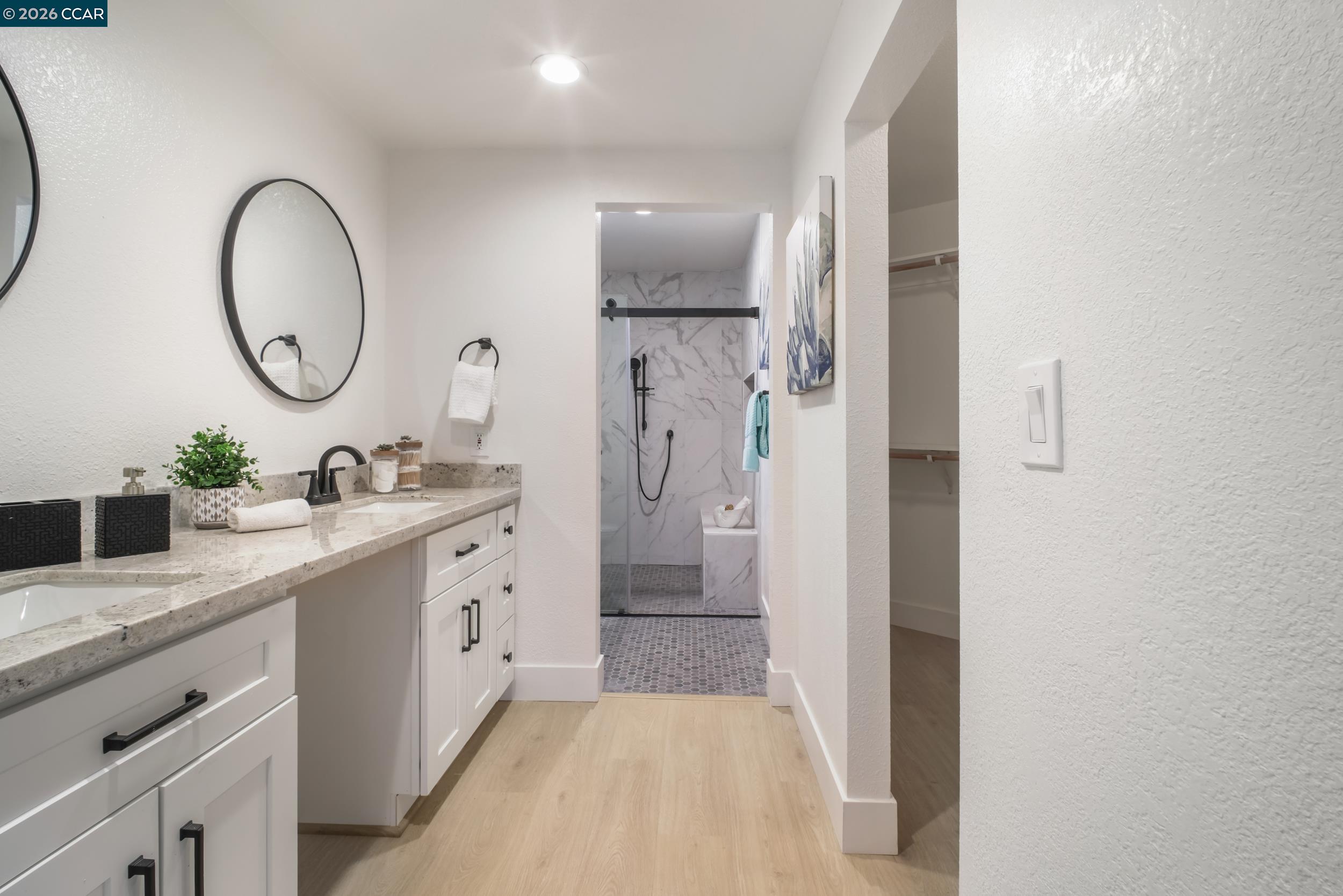 Detail Gallery Image 10 of 26 For 3863 Harlequin Ter, Fremont,  CA 94555 - 4 Beds | 2/1 Baths