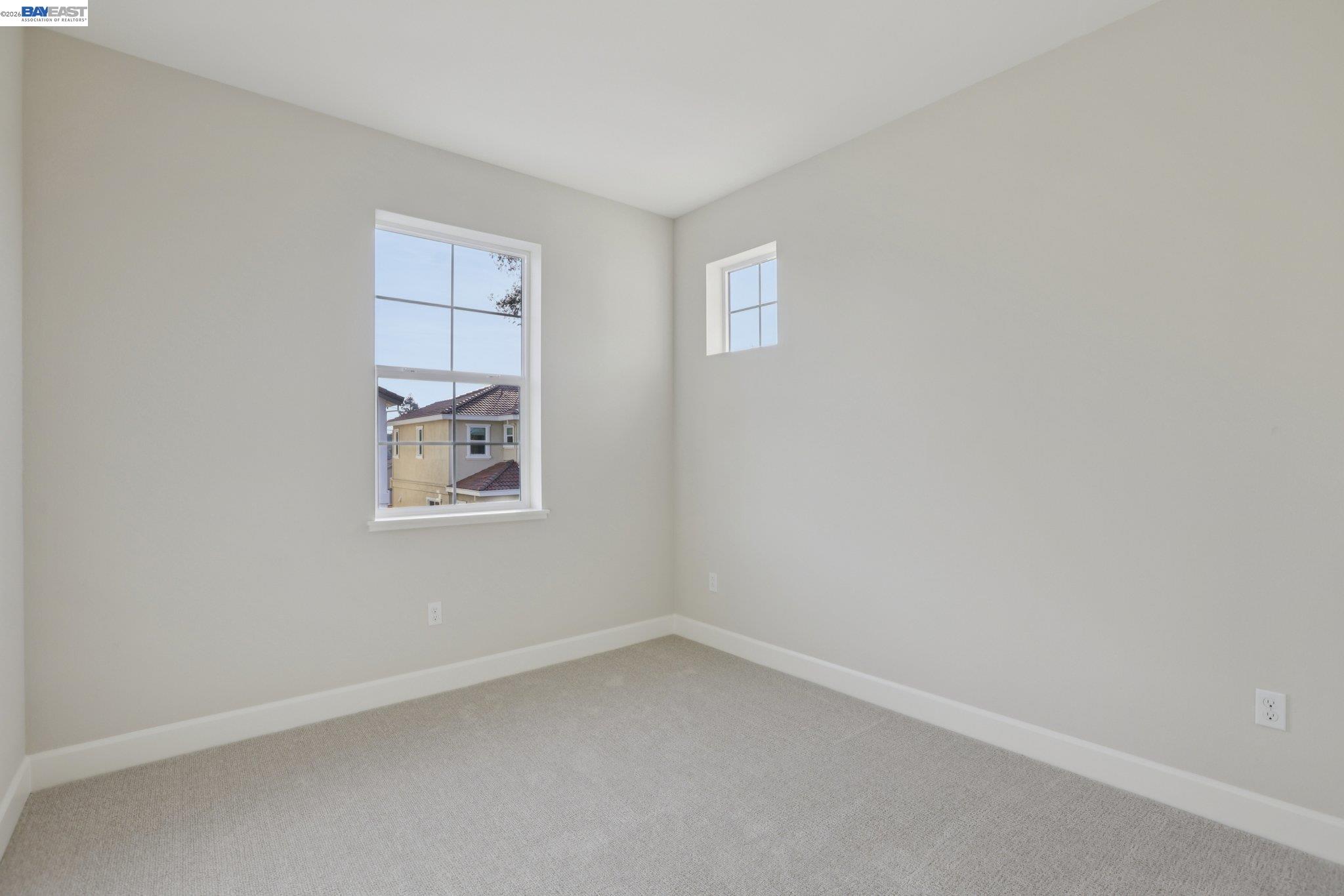 Detail Gallery Image 21 of 38 For 121 Creek View Cir, Fairfield,  CA 94533 - 3 Beds | 2/1 Baths