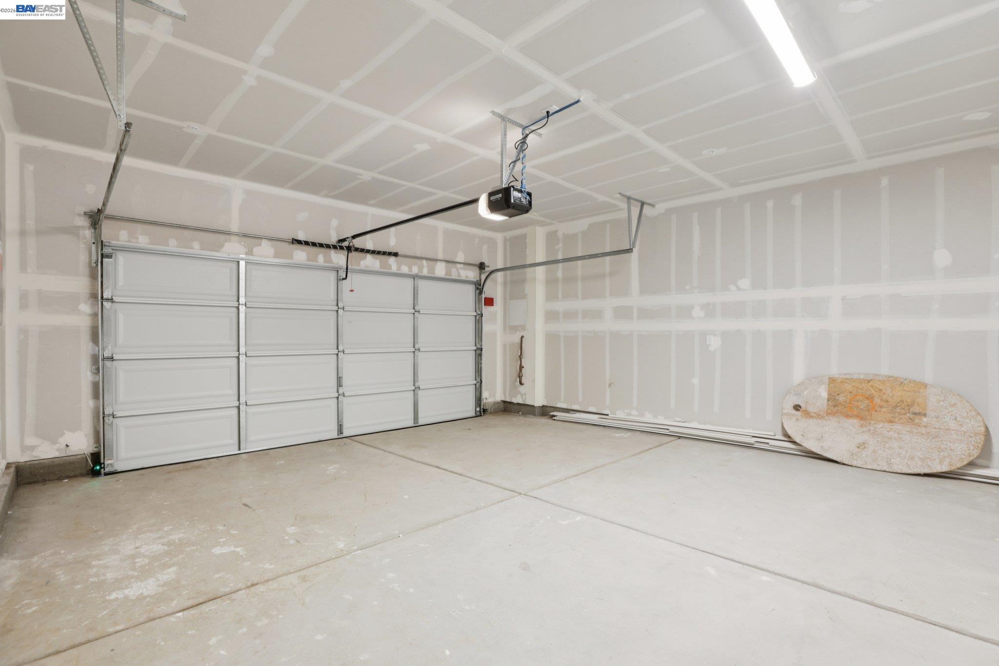 Detail Gallery Image 34 of 38 For 121 Creek View Cir, Fairfield,  CA 94533 - 3 Beds | 2/1 Baths