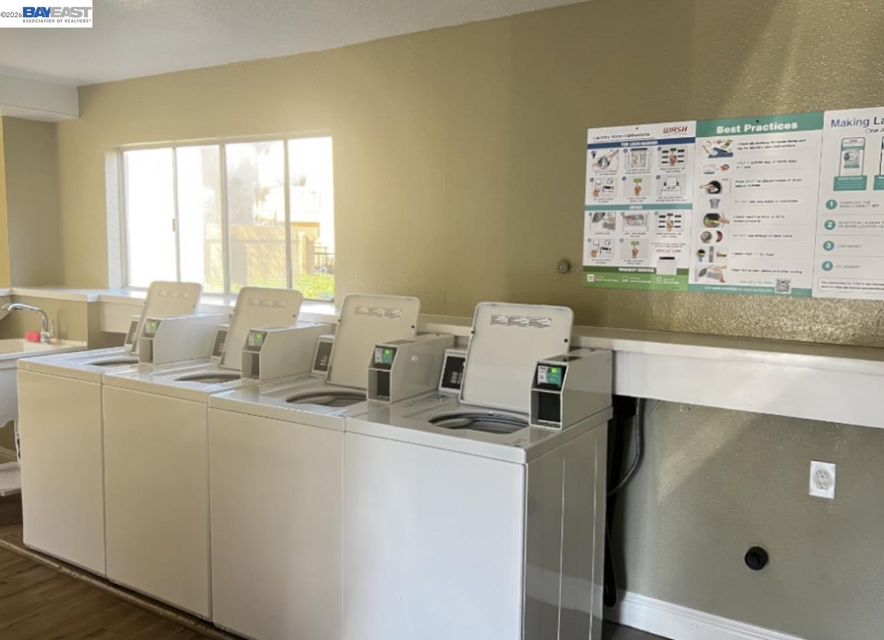 Detail Gallery Image 33 of 36 For 3701 Colonial Dr #36,  Modesto,  CA 95356 - 1 Beds | 1 Baths