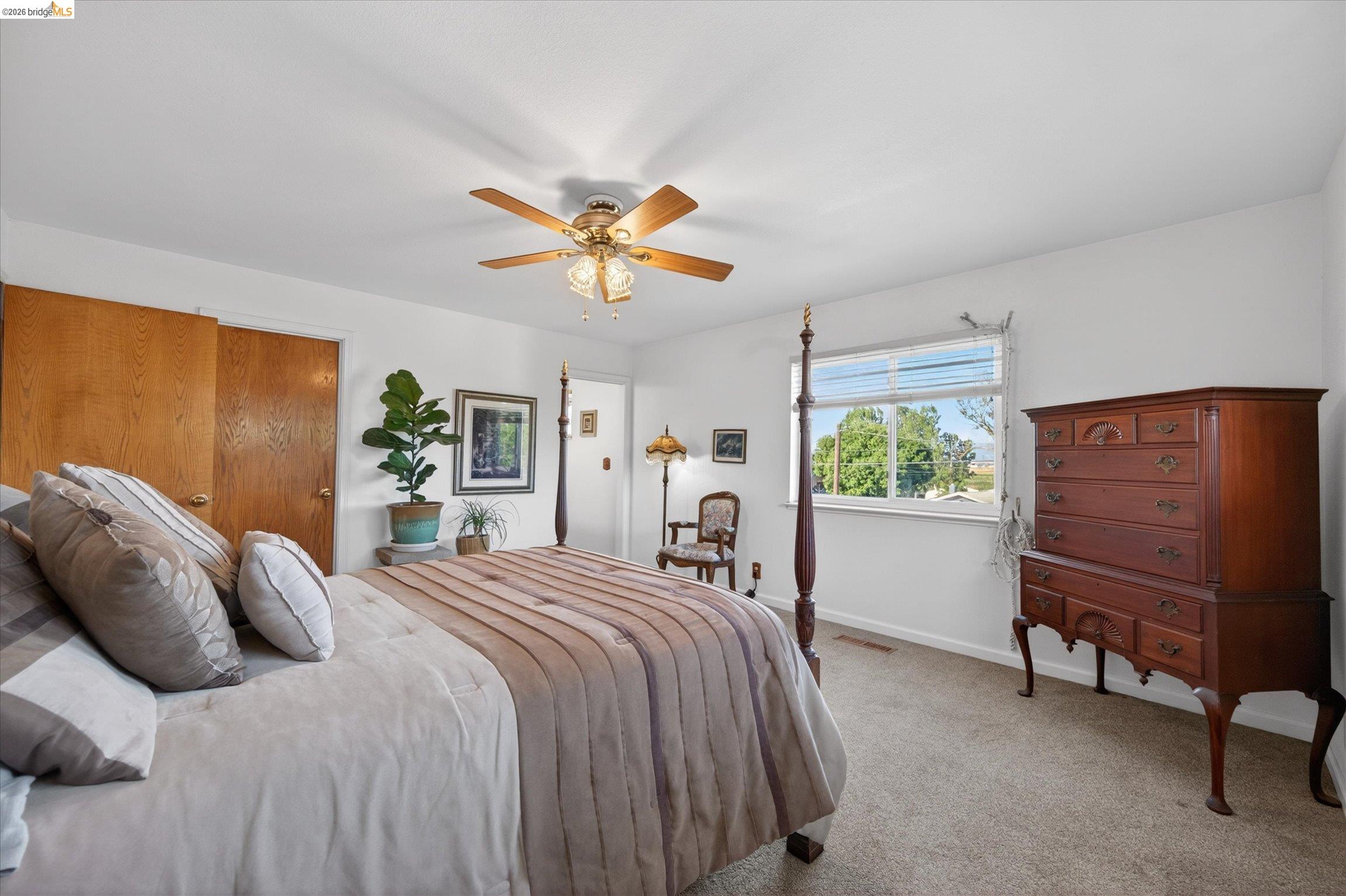 Detail Gallery Image 15 of 46 For 5014 Sandmound Blvd, Oakley,  CA 94561 - 3 Beds | 3 Baths