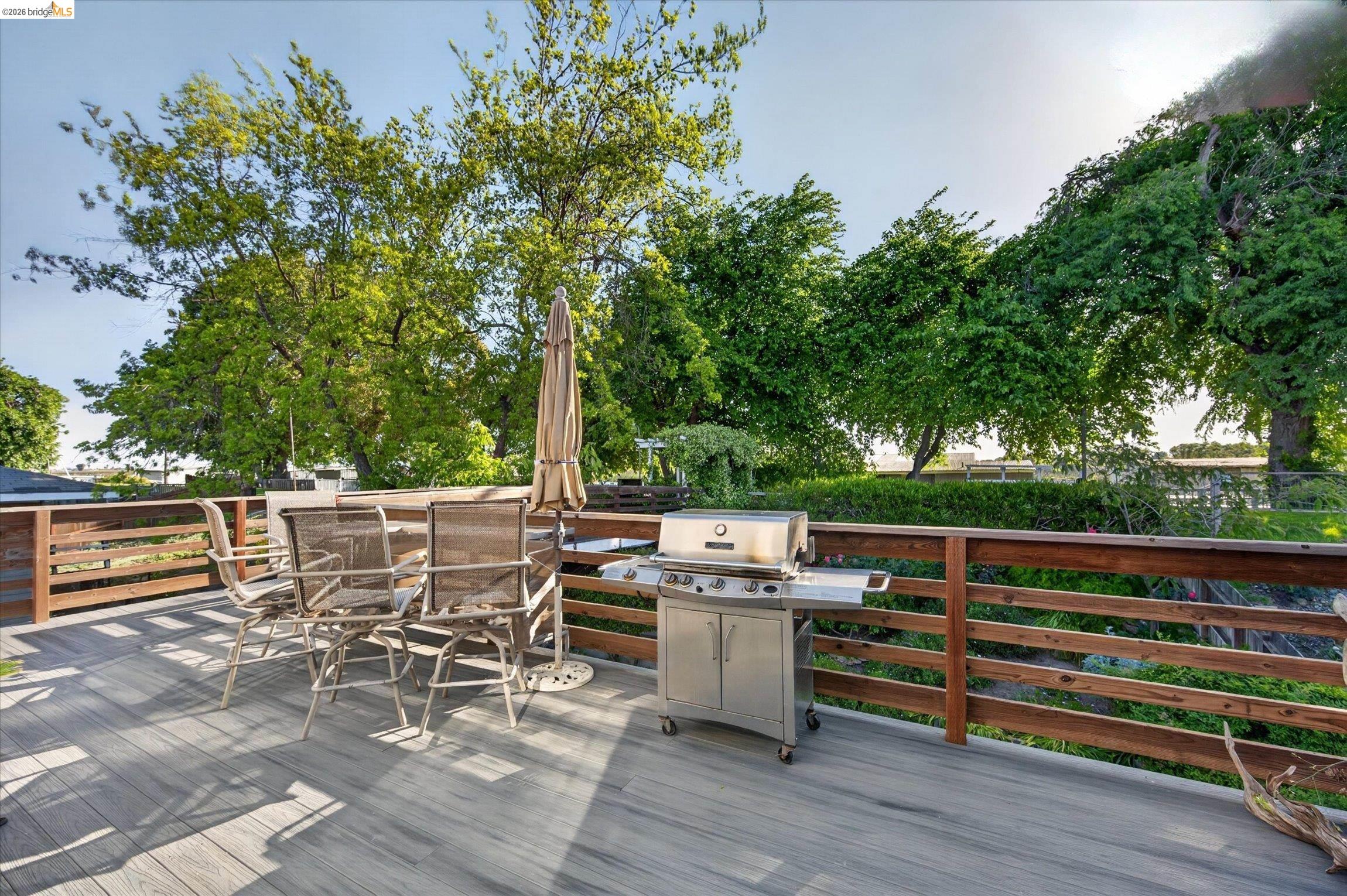 Detail Gallery Image 18 of 46 For 5014 Sandmound Blvd, Oakley,  CA 94561 - 3 Beds | 3 Baths