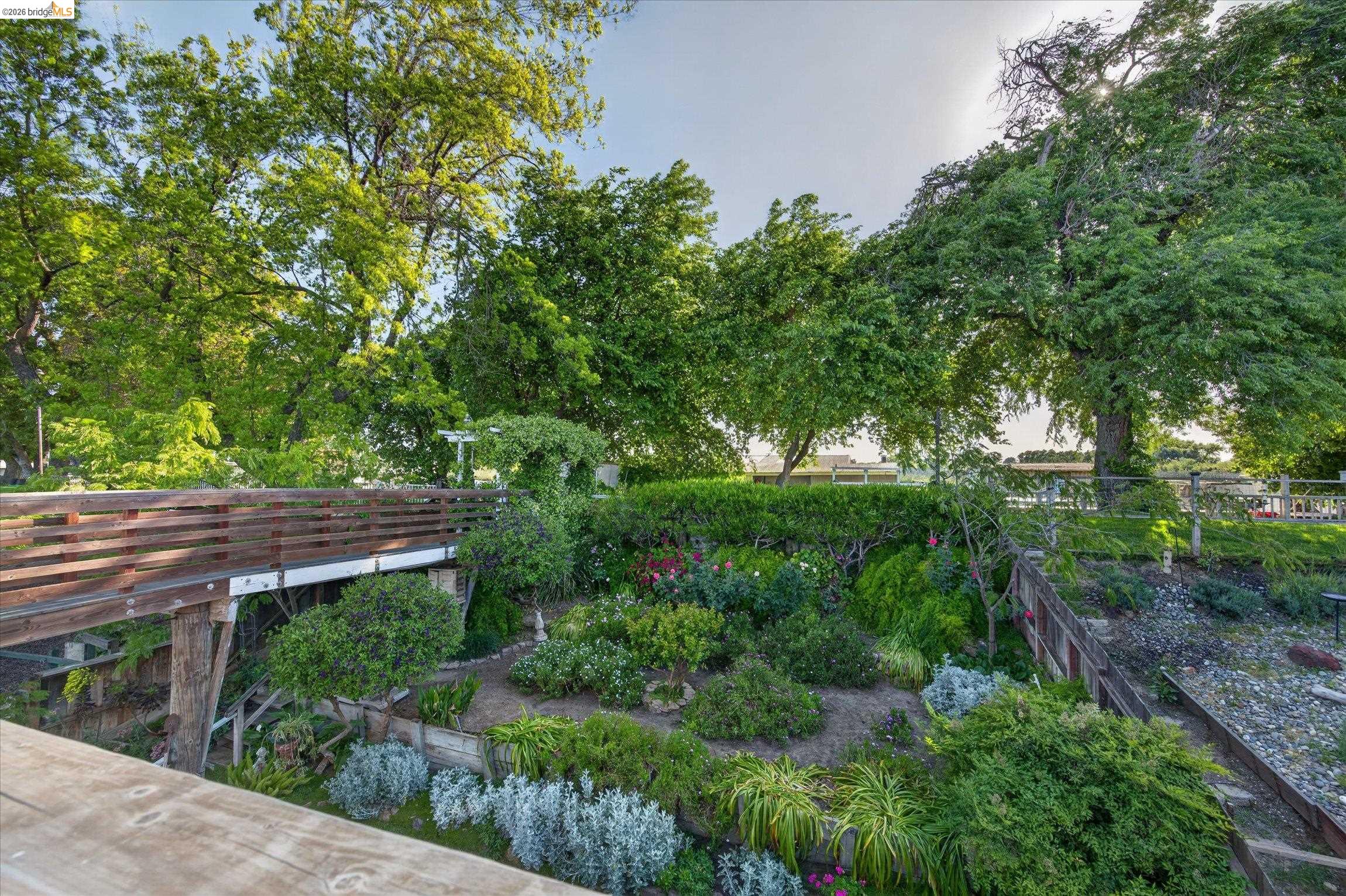 Detail Gallery Image 20 of 46 For 5014 Sandmound Blvd, Oakley,  CA 94561 - 3 Beds | 3 Baths