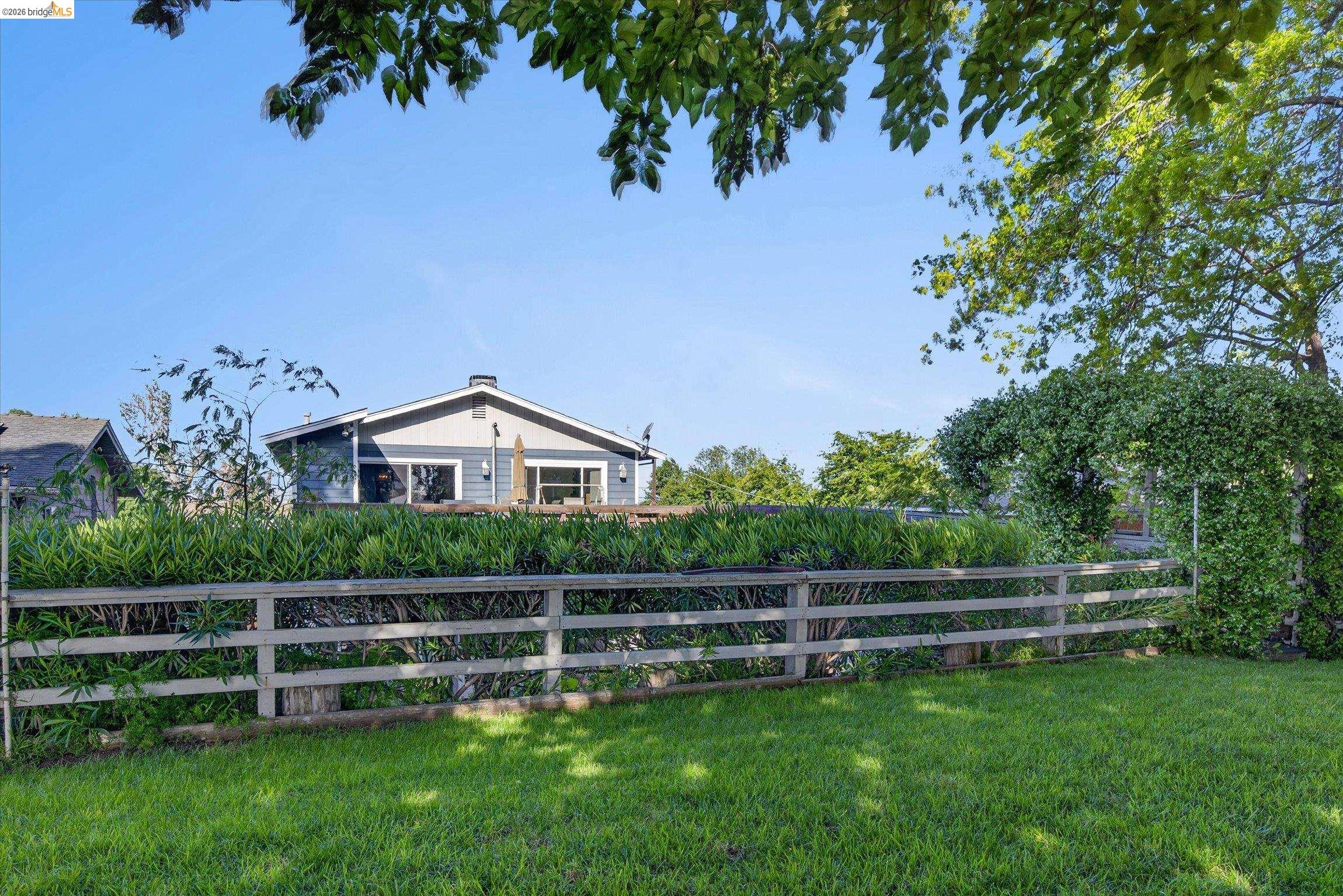 Detail Gallery Image 29 of 46 For 5014 Sandmound Blvd, Oakley,  CA 94561 - 3 Beds | 3 Baths