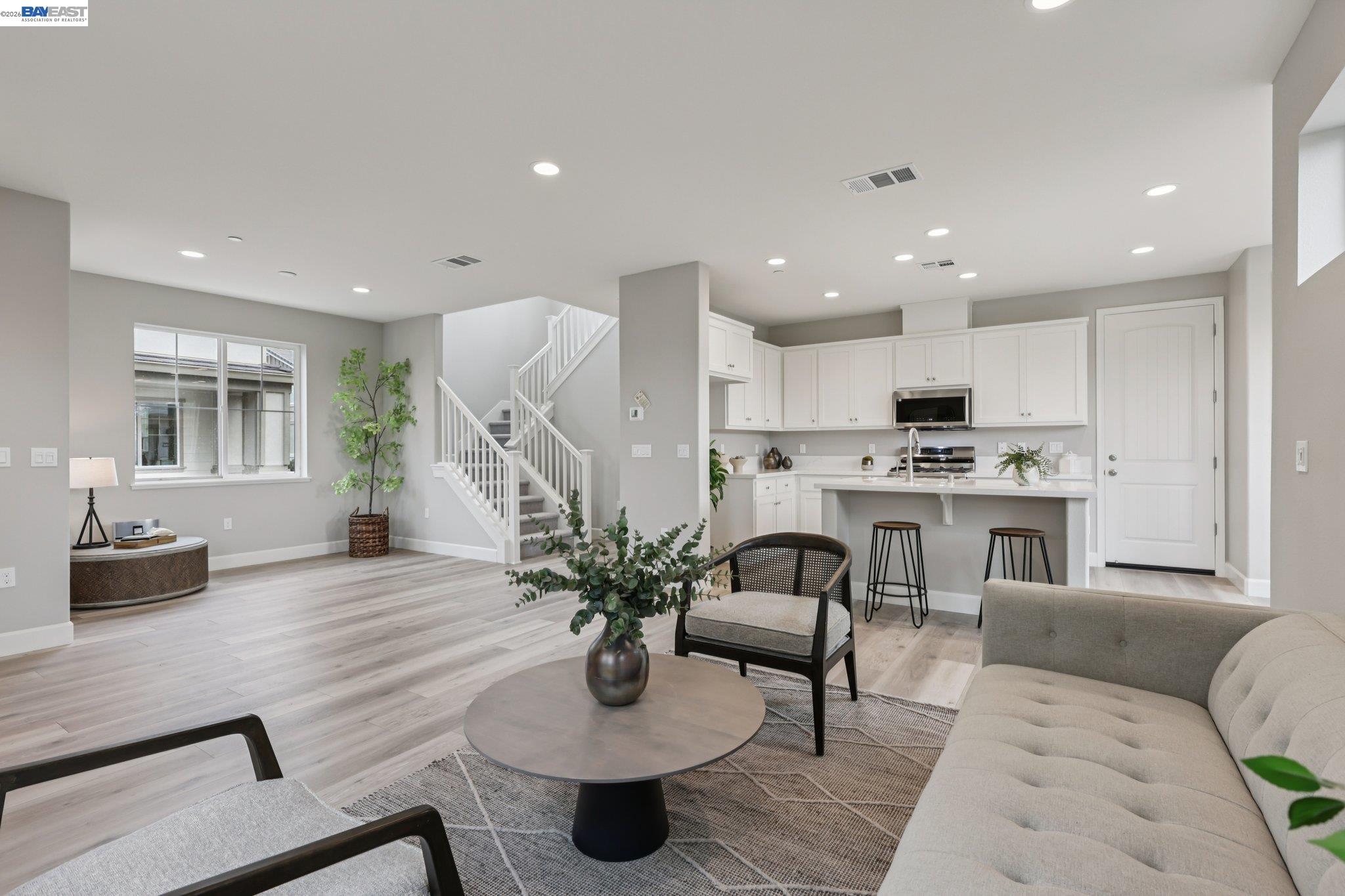 208 Mindy Way, Pittsburg CA 94565 — photo 8