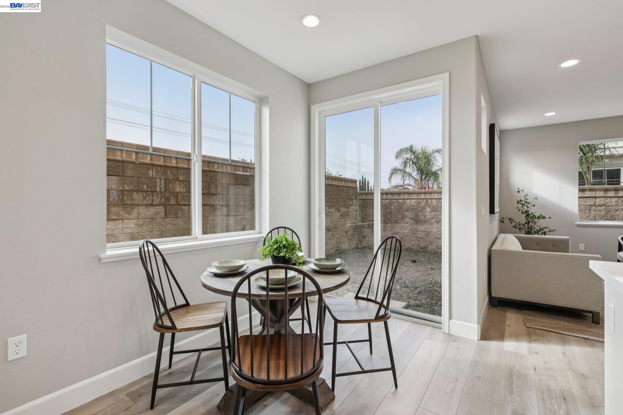 208 Mindy Way, Pittsburg CA 94565 — photo 13