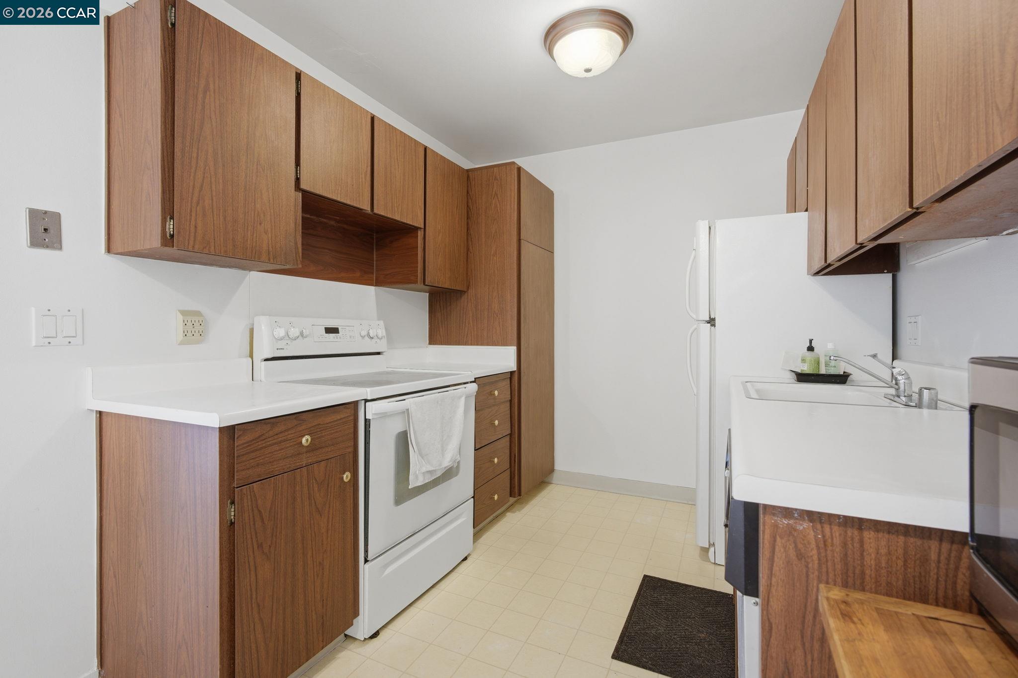 Photo #22: 41131566 Listing: Photo #22