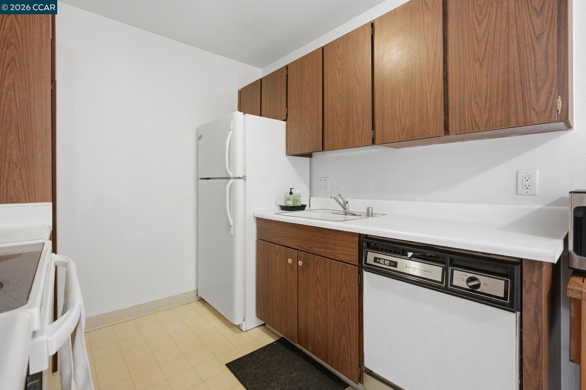 Photo #23: 41131566 Listing: Photo #23