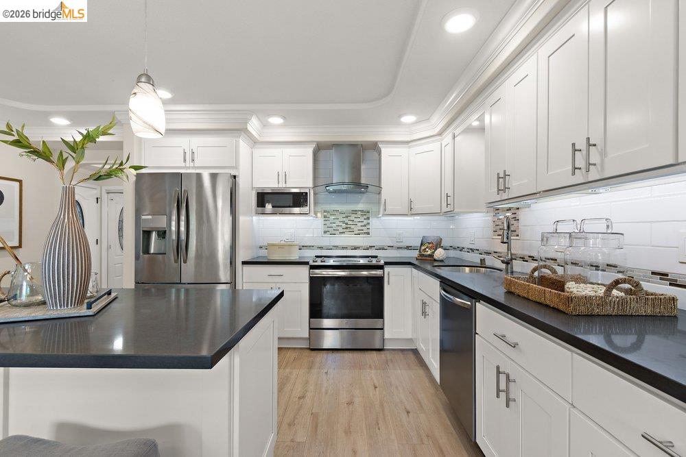 Photo #11: 41131571 Listing: Photo #11