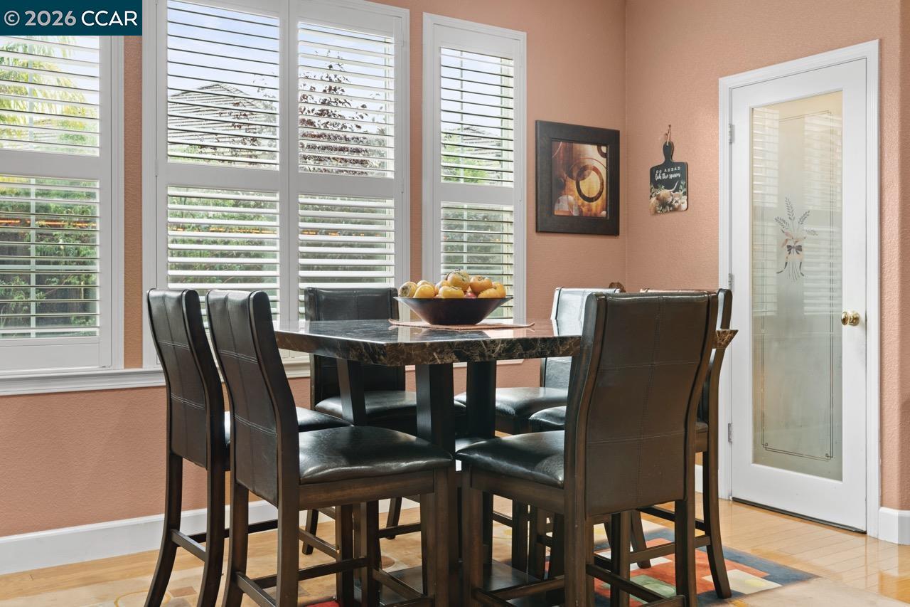 995 Rosehedge Court, Concord, CA, 94521