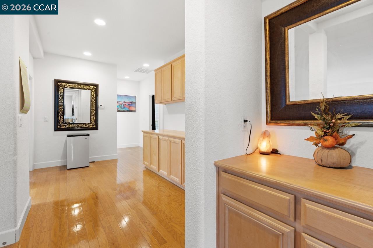 995 Rosehedge Court, Concord, CA, 94521