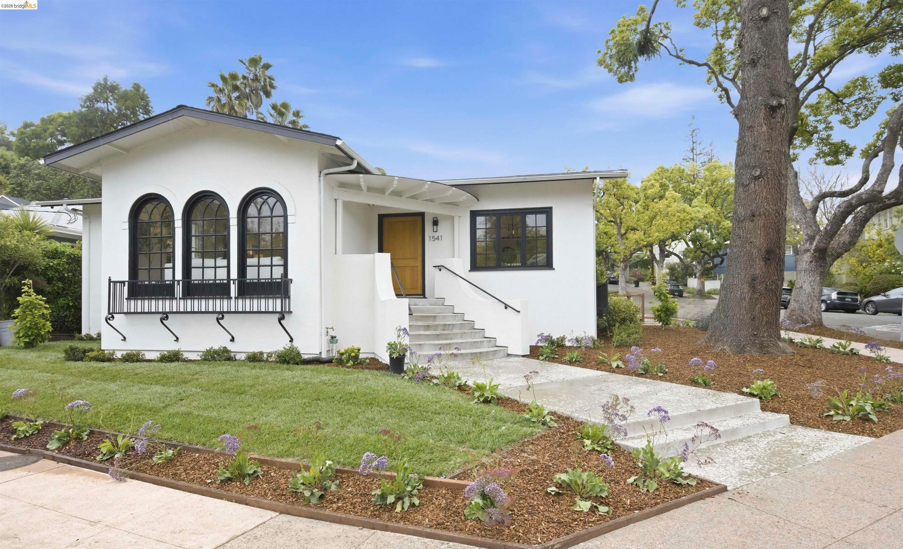 Homes For Sale in Piedmont, CA