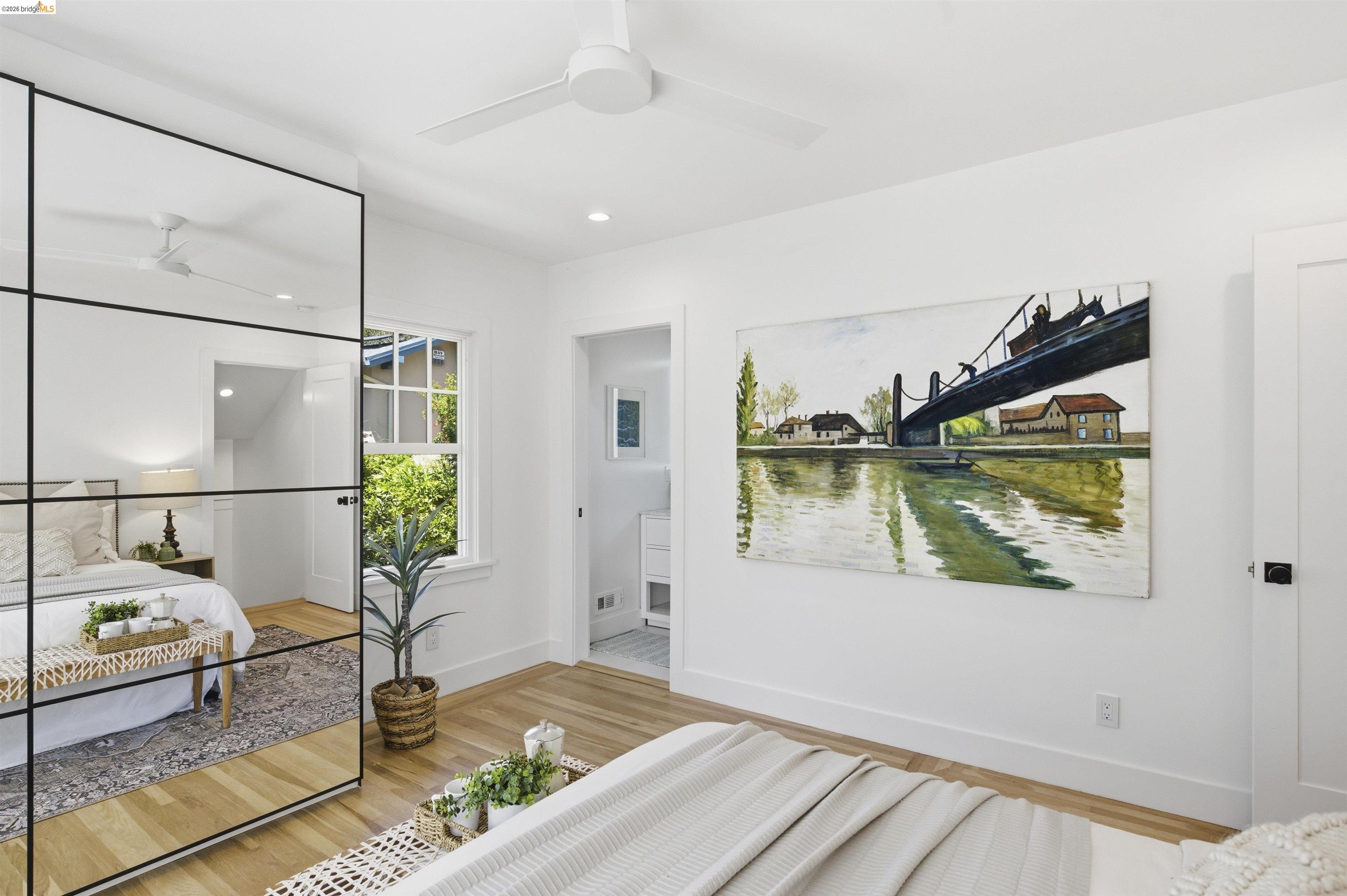 Detail Gallery Image 29 of 43 For 1541 Grand Ave, Piedmont,  CA 94611 - 3 Beds | 2 Baths