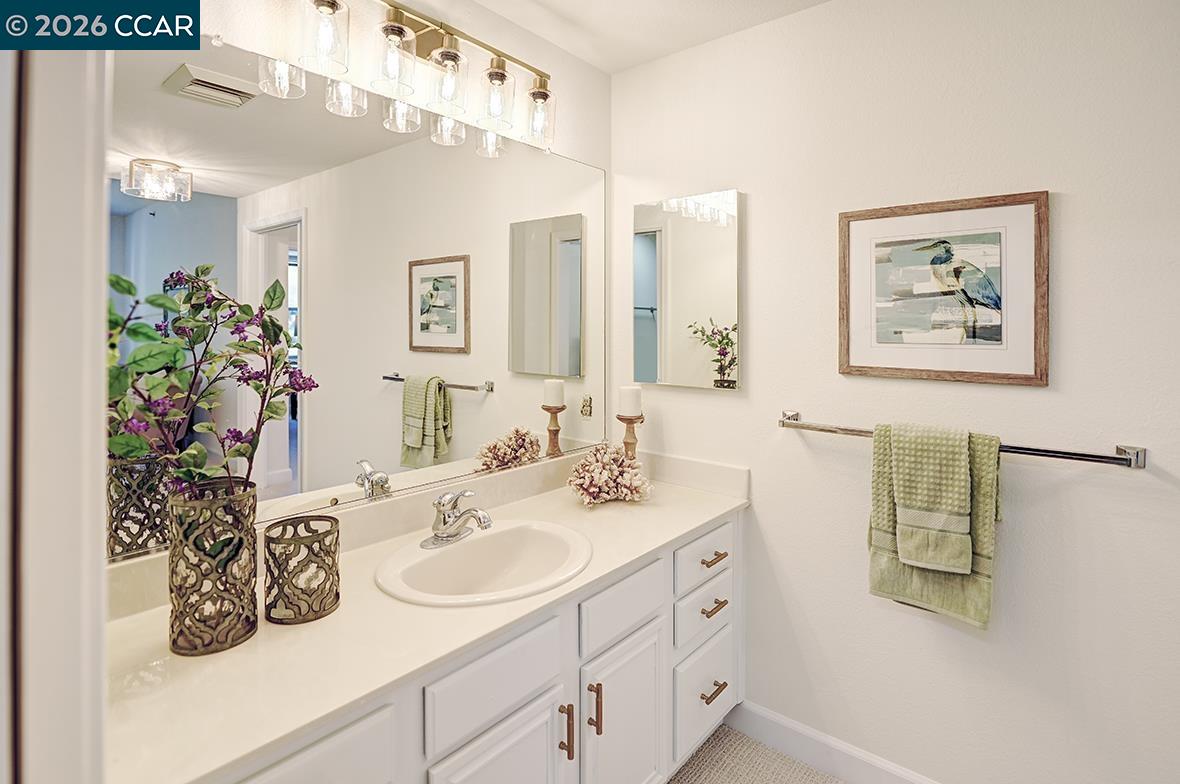 Photo #31: 41131583 Listing: Photo #31