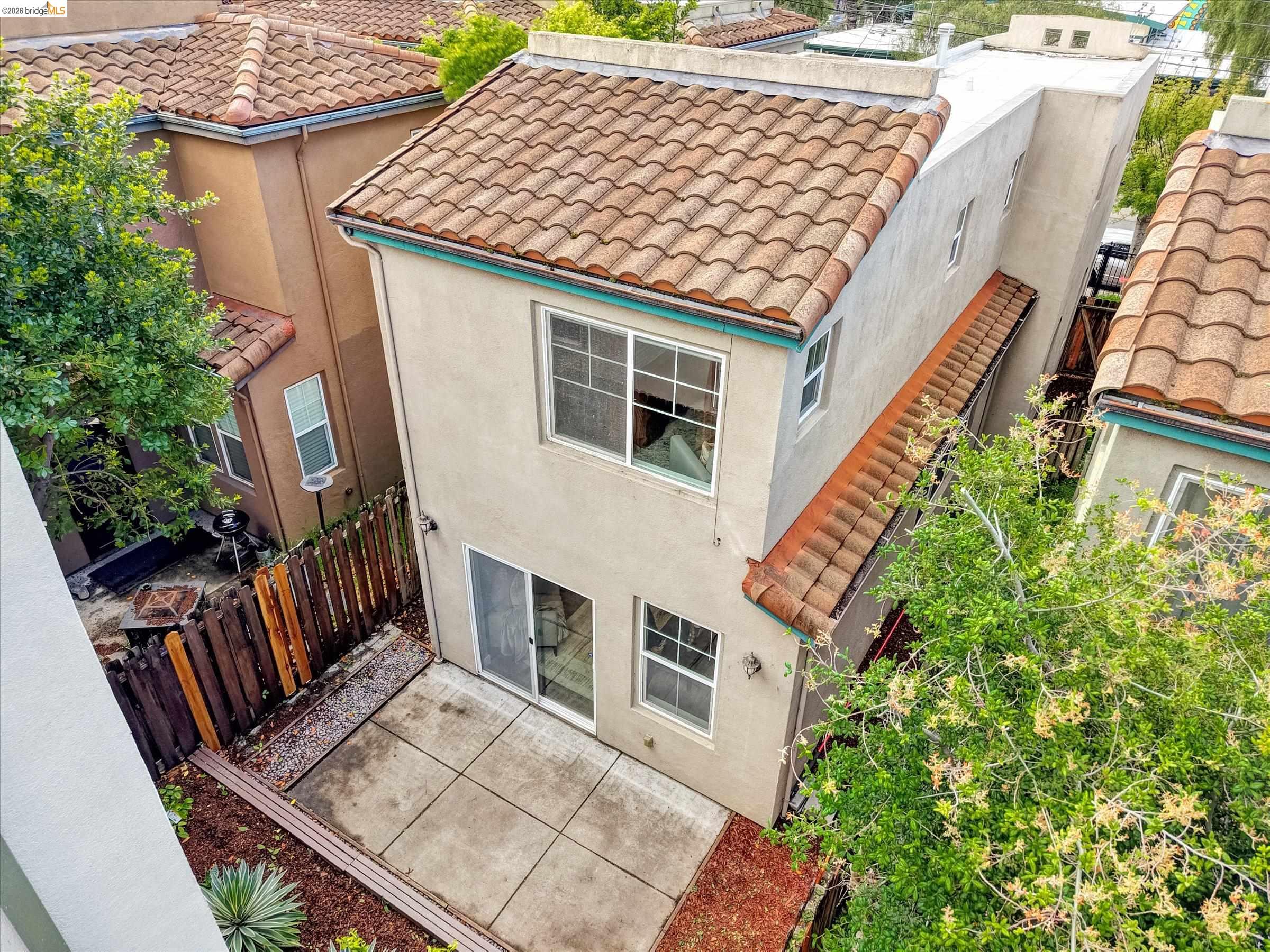 Detail Gallery Image 29 of 31 For 3038 E 18th St, Oakland,  CA 94601 - 2 Beds | 1/1 Baths