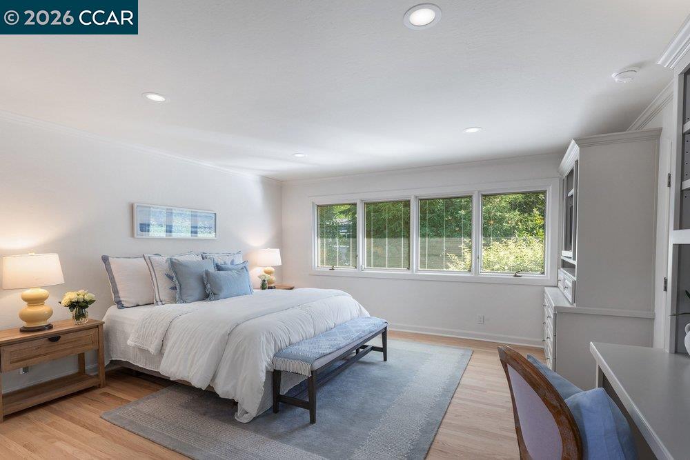 Detail Gallery Image 17 of 37 For 26 Juniper Way, Moraga,  CA 94556 - 3 Beds | 2/1 Baths