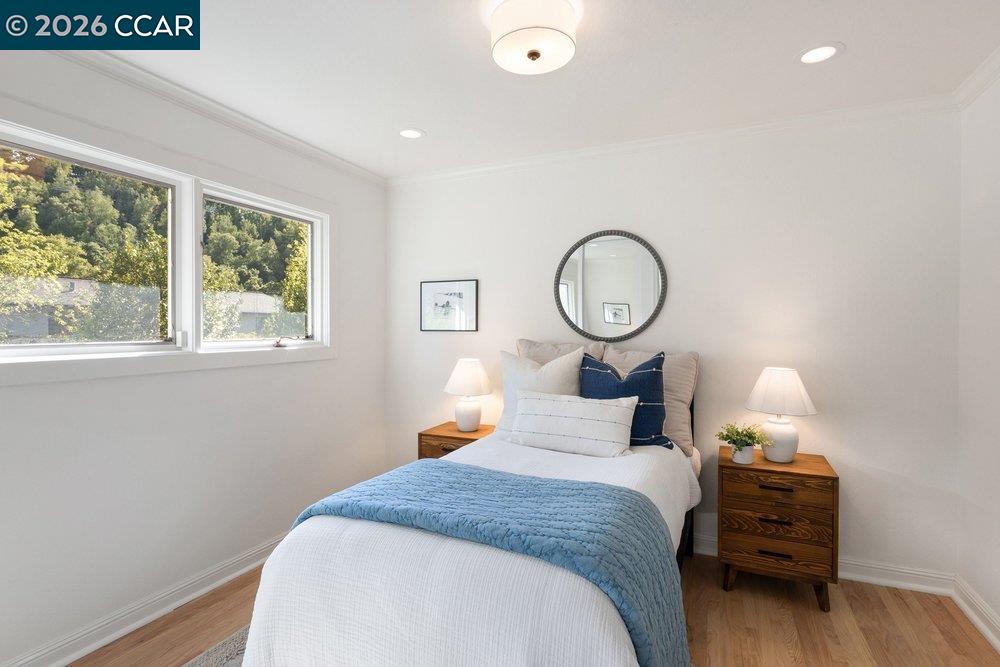 Detail Gallery Image 26 of 37 For 26 Juniper Way, Moraga,  CA 94556 - 3 Beds | 2/1 Baths