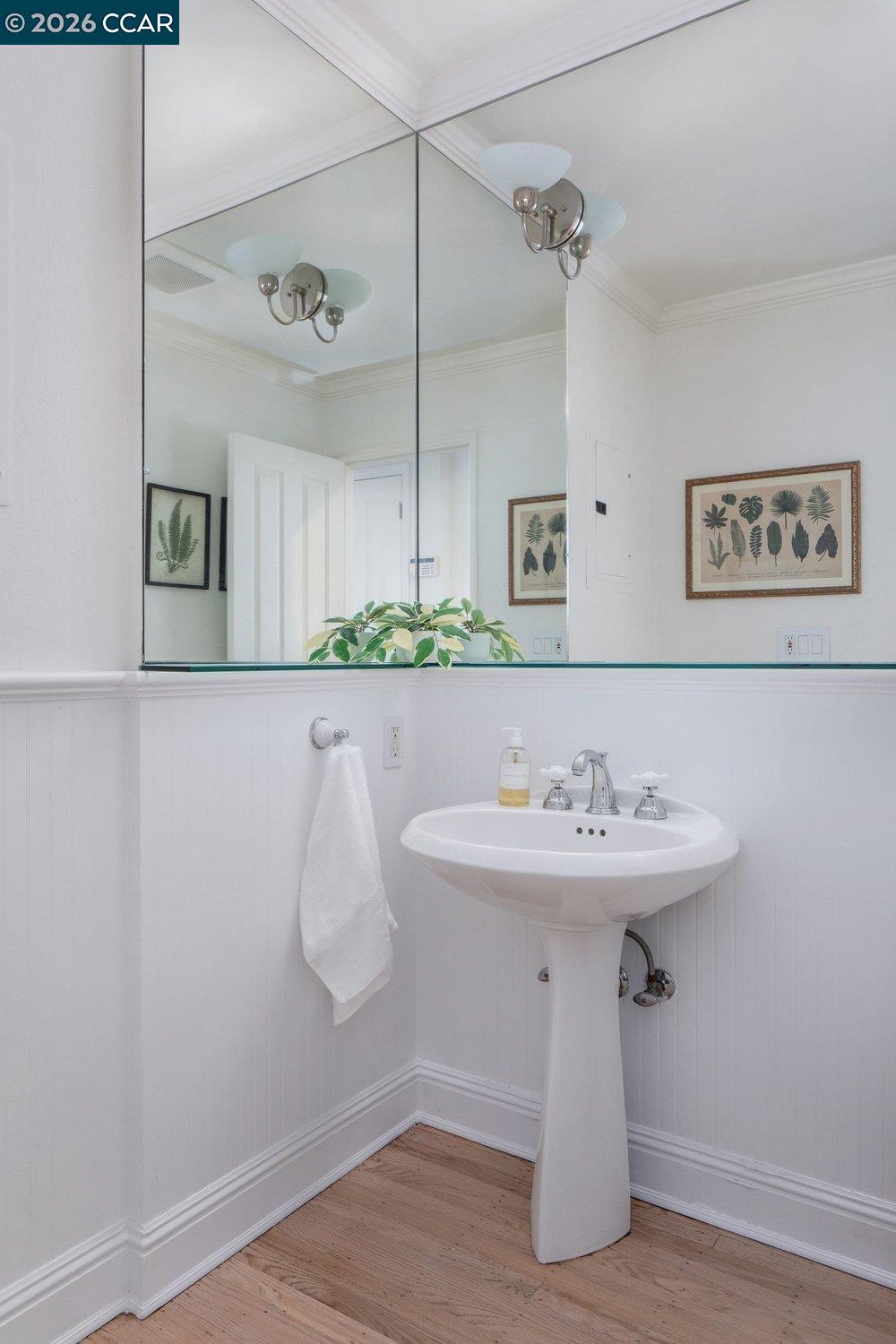 Detail Gallery Image 27 of 37 For 26 Juniper Way, Moraga,  CA 94556 - 3 Beds | 2/1 Baths